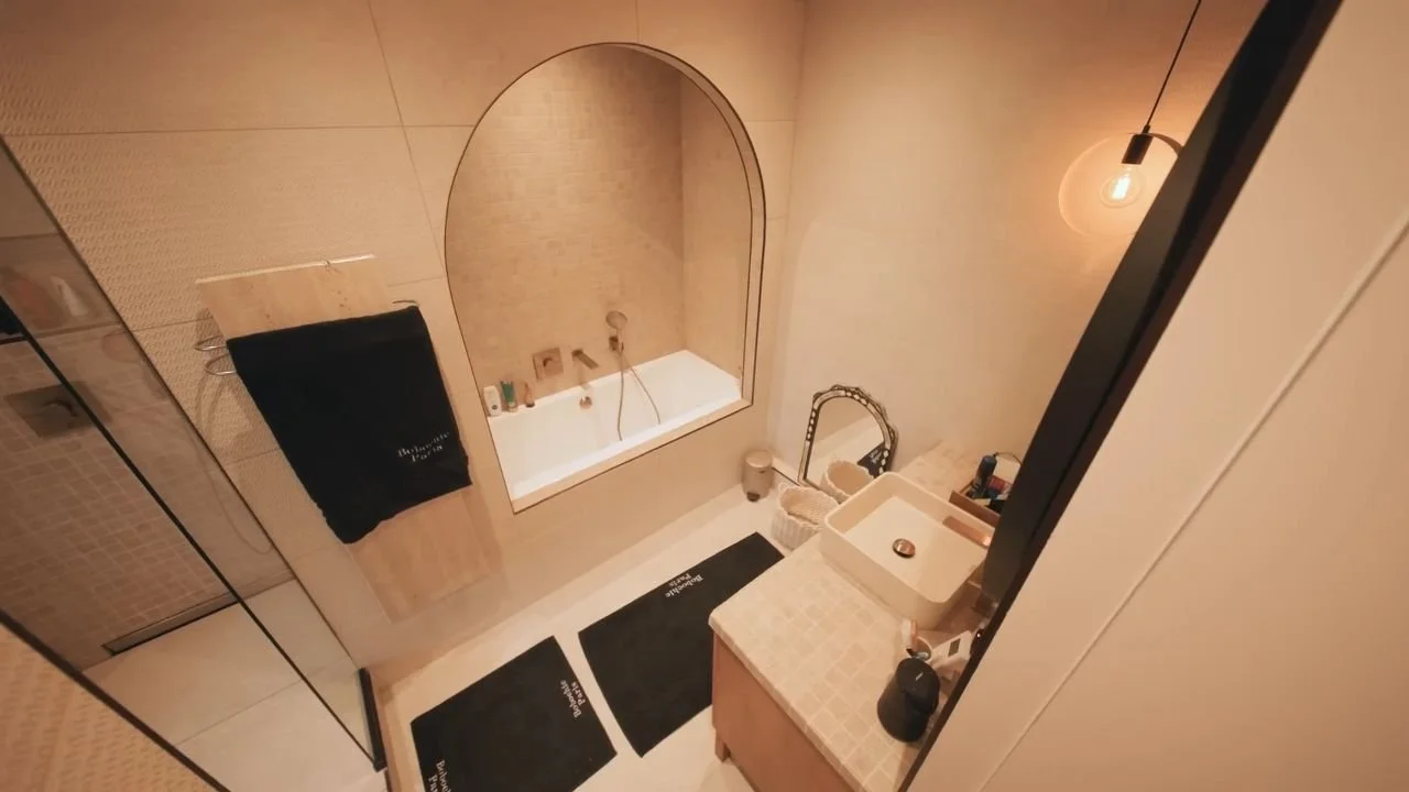 frame_30.00.jpg