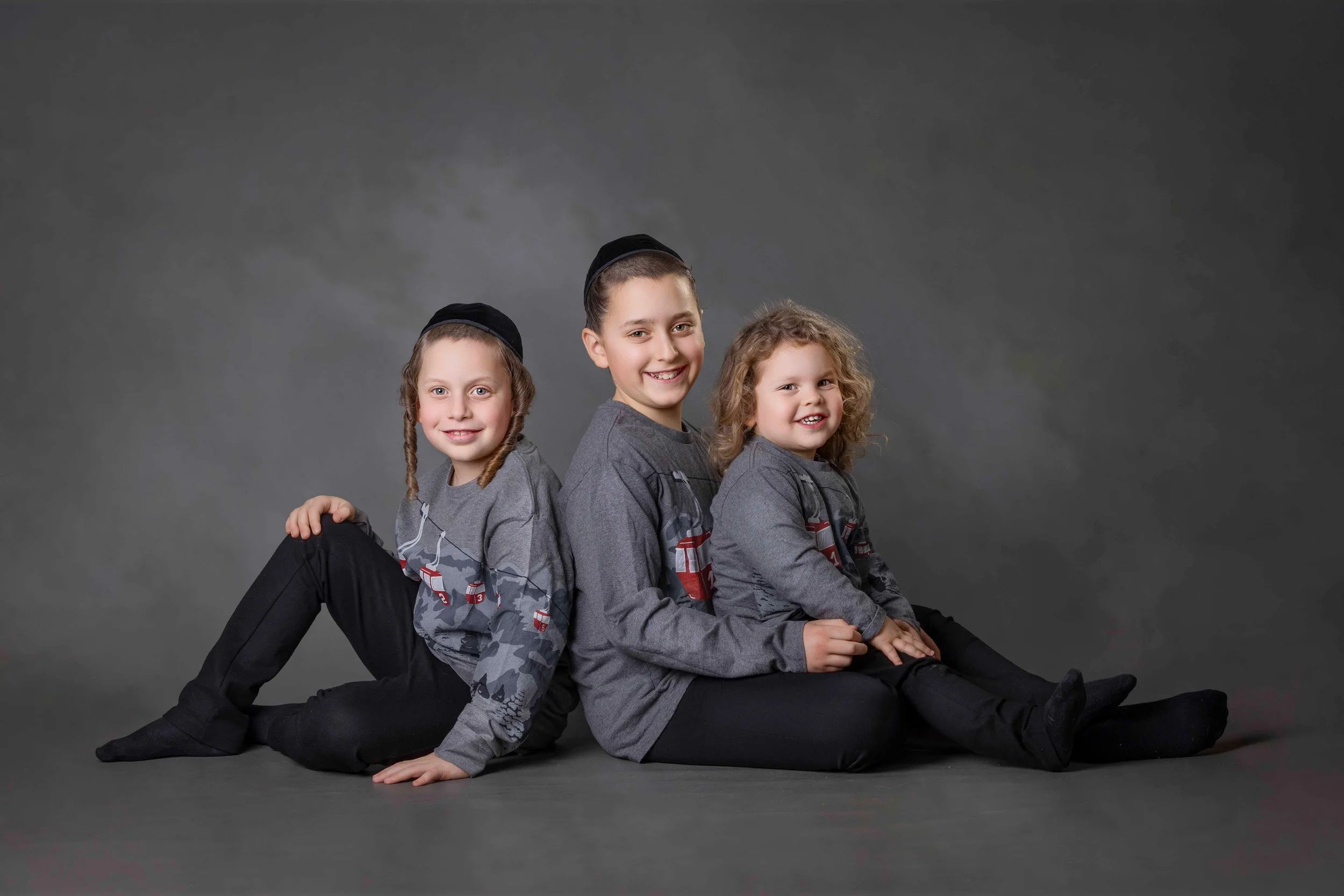 Delly photography, Stamford Hill, Golders Green, London, newborn, children, upsherin, outdoor, studio