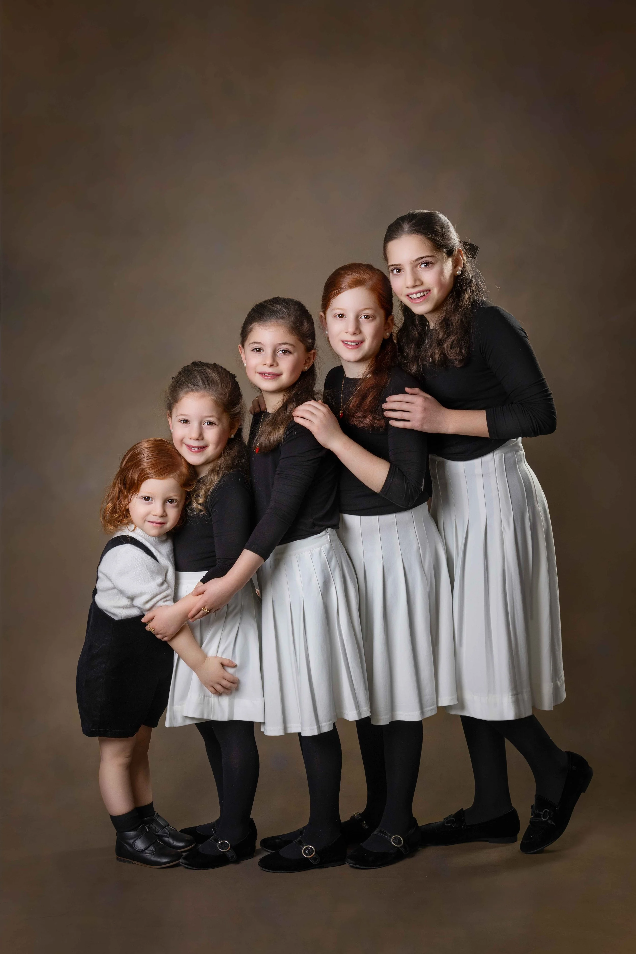 delly photography, Stamford Hill, Golders Green, London, newborn, children, upsherin, outdoor, studio