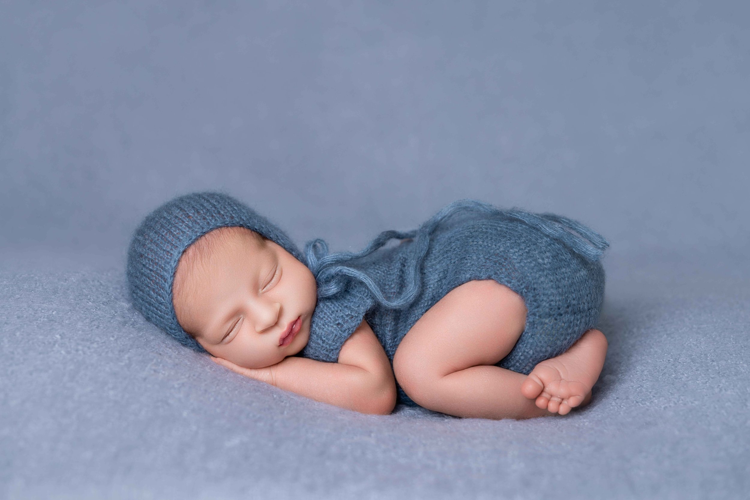 Delly photography, Stamford Hill, Golders Green, London, newborn, children, upsherin, outdoor, studio