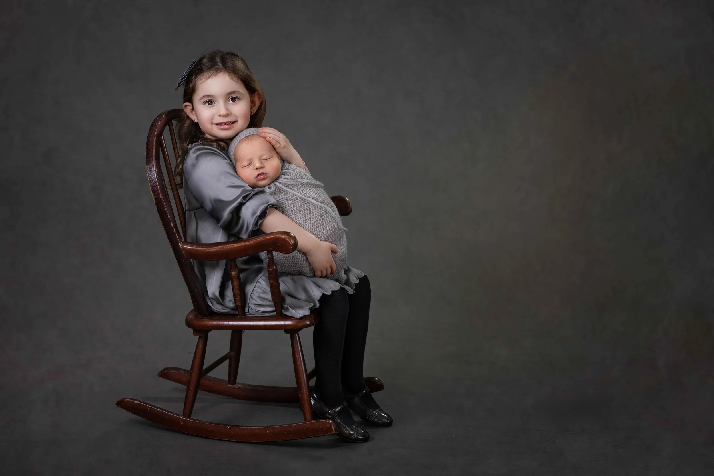 Delly photography, Stamford Hill, Golders Green, London, newborn, children, upsherin, outdoor, studio