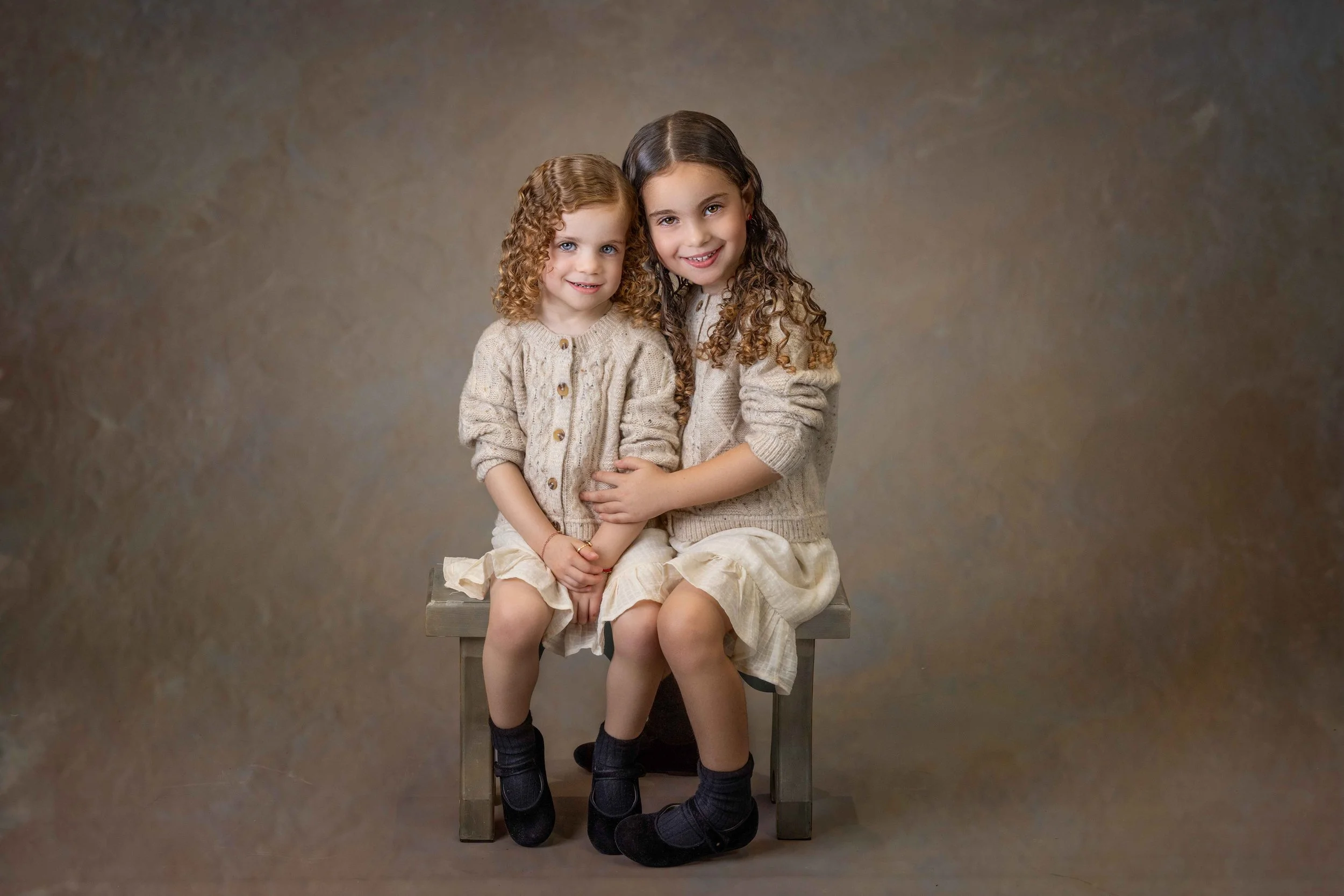 delly photography, Stamford Hill, Golders Green, London, newborn, children, upsherin, outdoor, studio