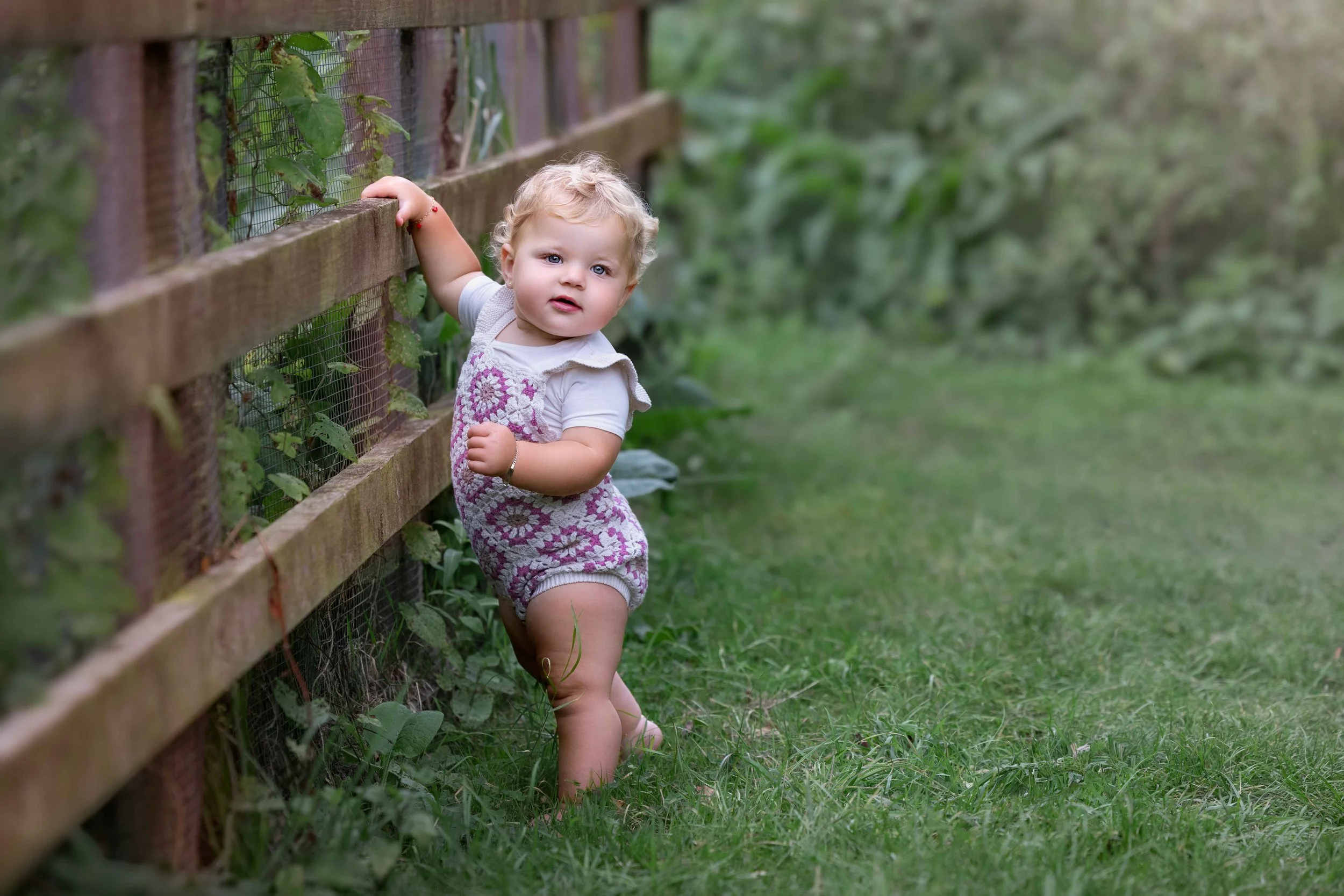 delly photography, Stamford Hill, Golders Green, London, newborn, children, upsherin, outdoor, studio
