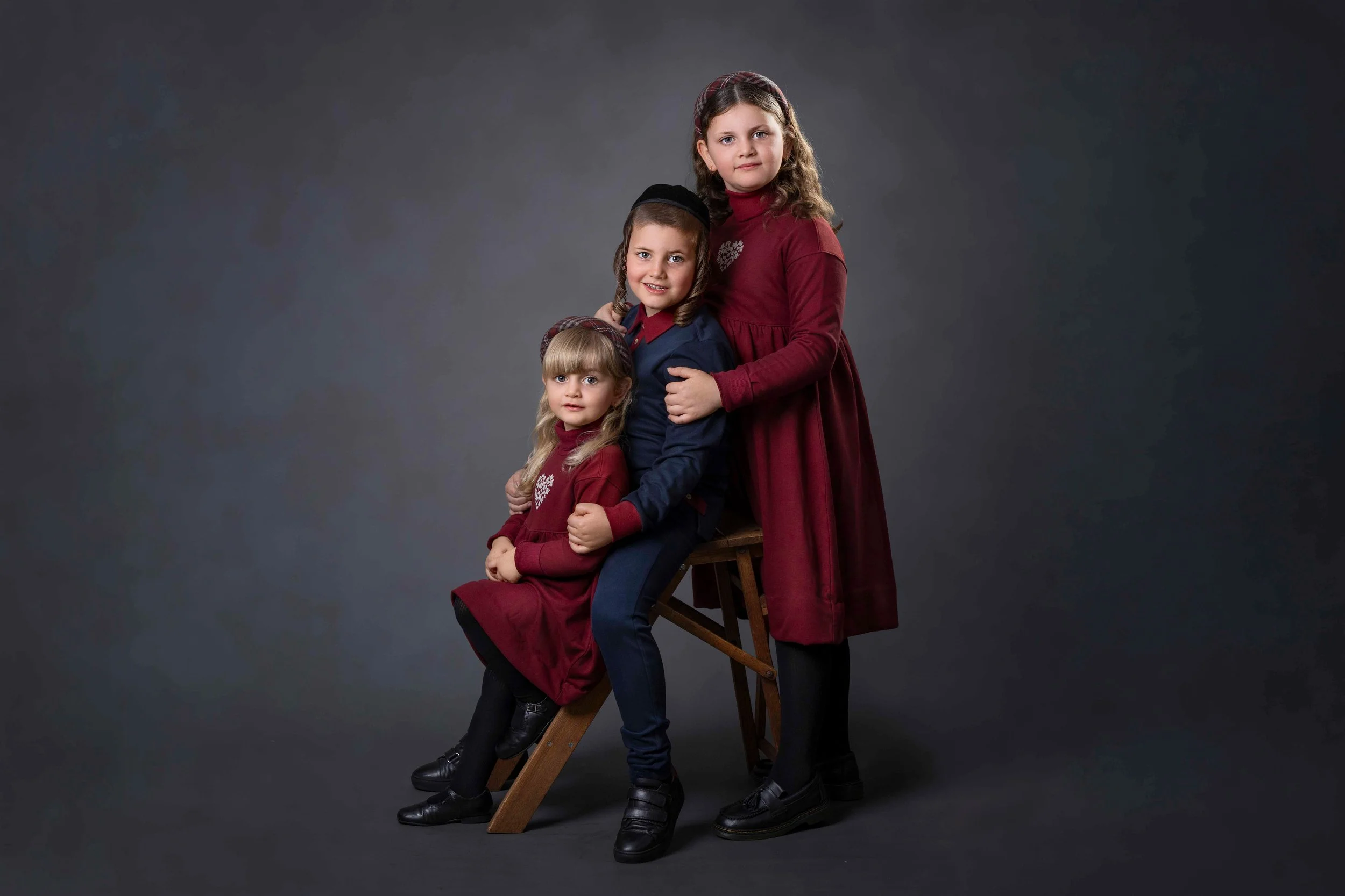 Delly photography, Stamford Hill, Golders Green, London, newborn, children, upsherin, outdoor, studio