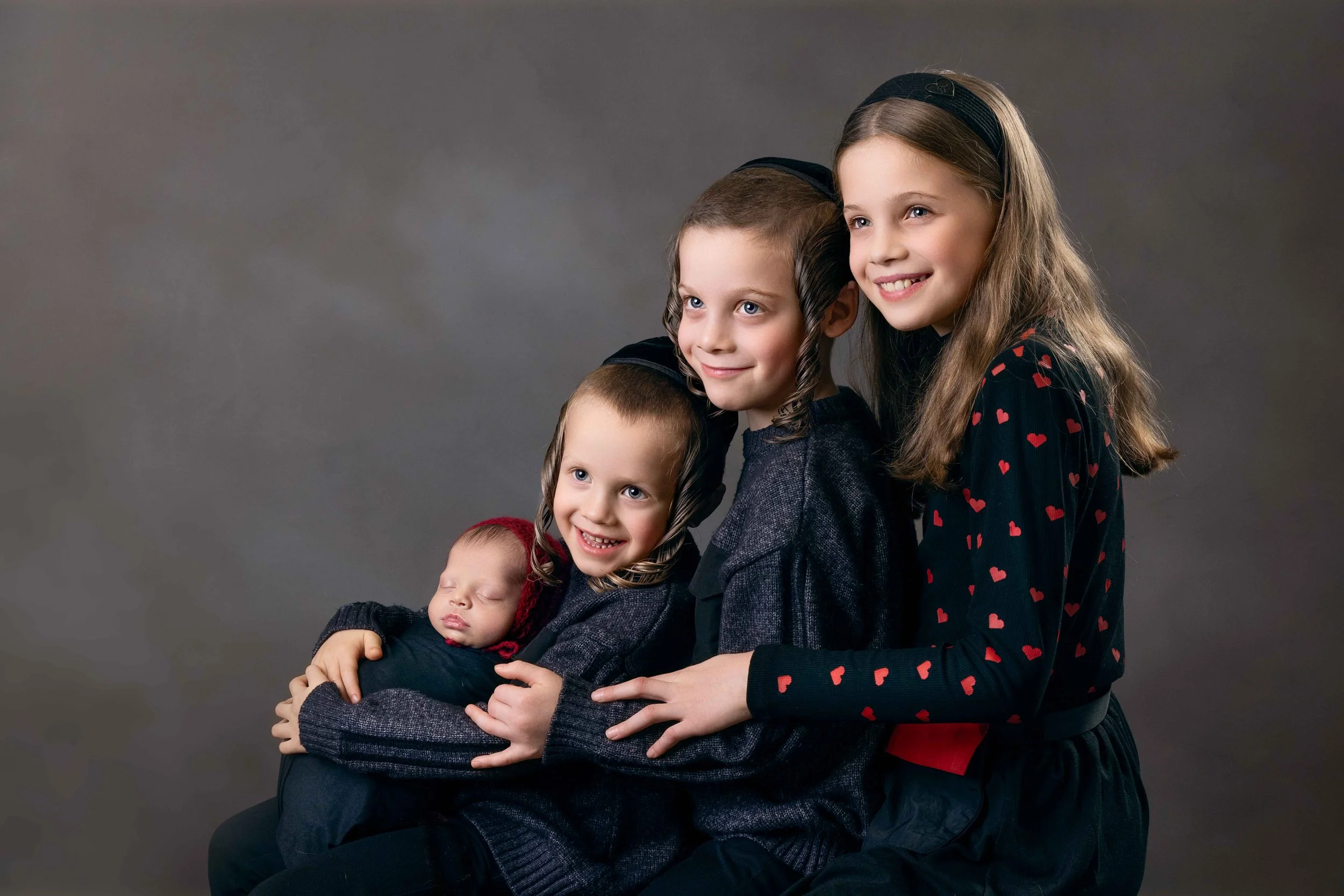 Delly photography, Stamford Hill, Golders Green, London, newborn, children, upsherin, outdoor, studio