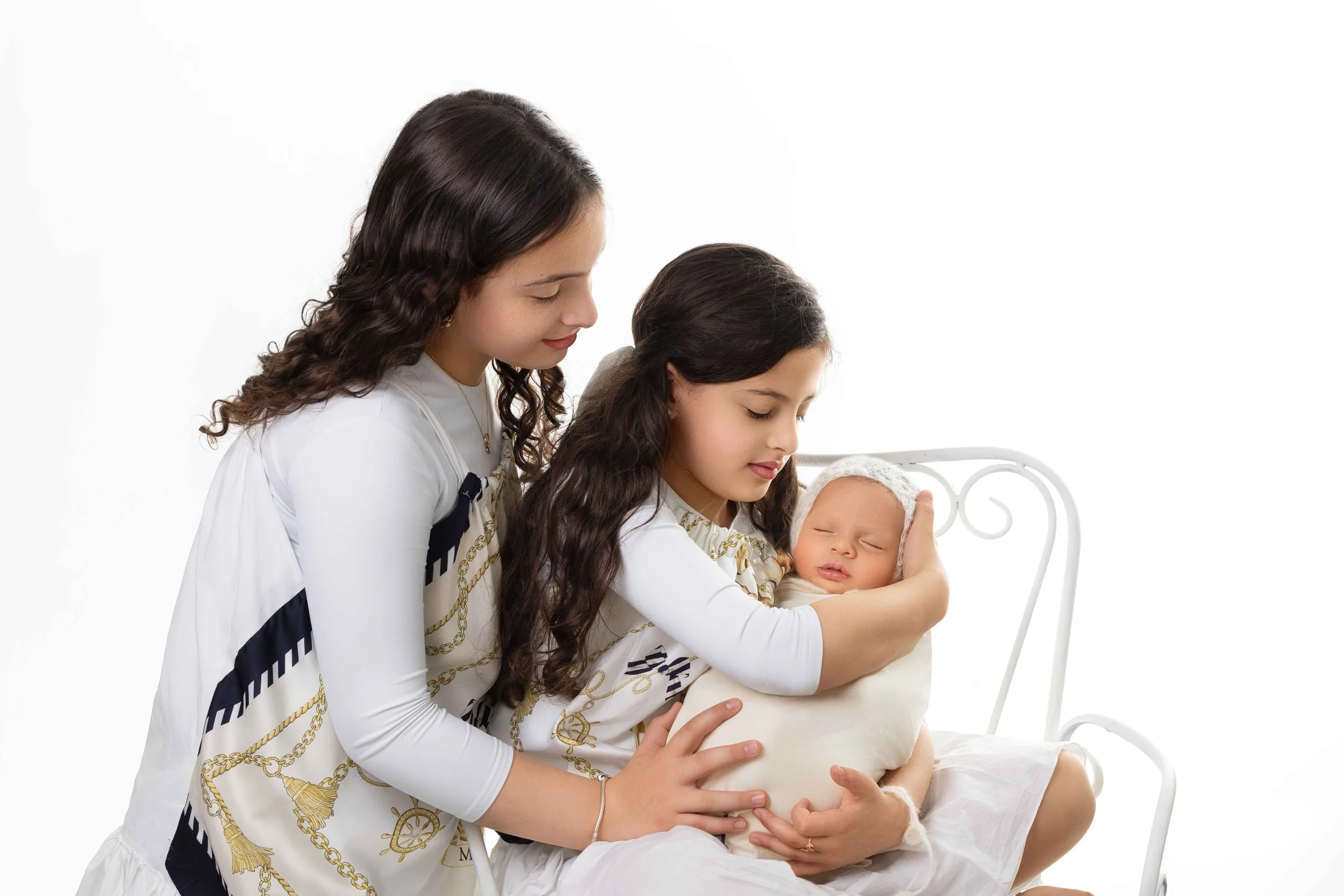 Delly photography, Stamford Hill, Golders Green, London, newborn, children, upsherin, outdoor, studio
