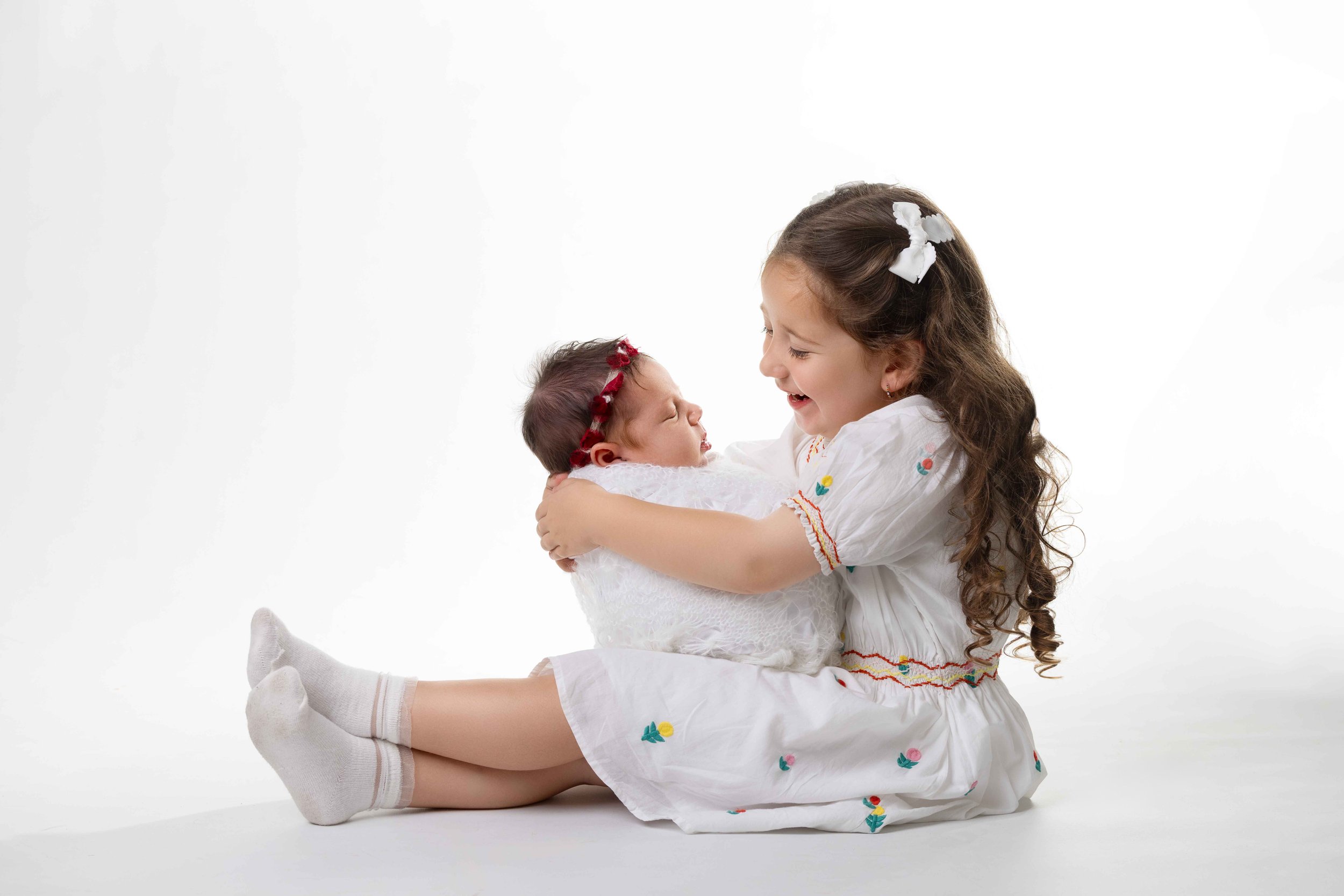 Delly photography, Stamford Hill, Golders Green, London, newborn, children, upsherin, outdoor, studio