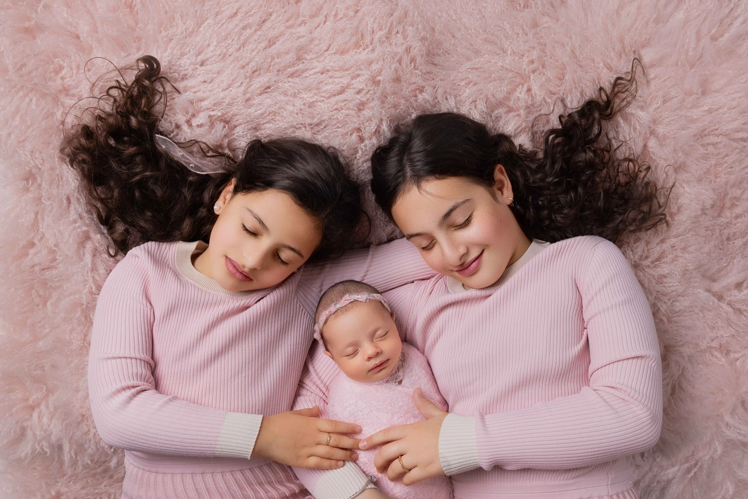 Delly photography, Stamford Hill, Golders Green, London, newborn, children, upsherin, outdoor, studio