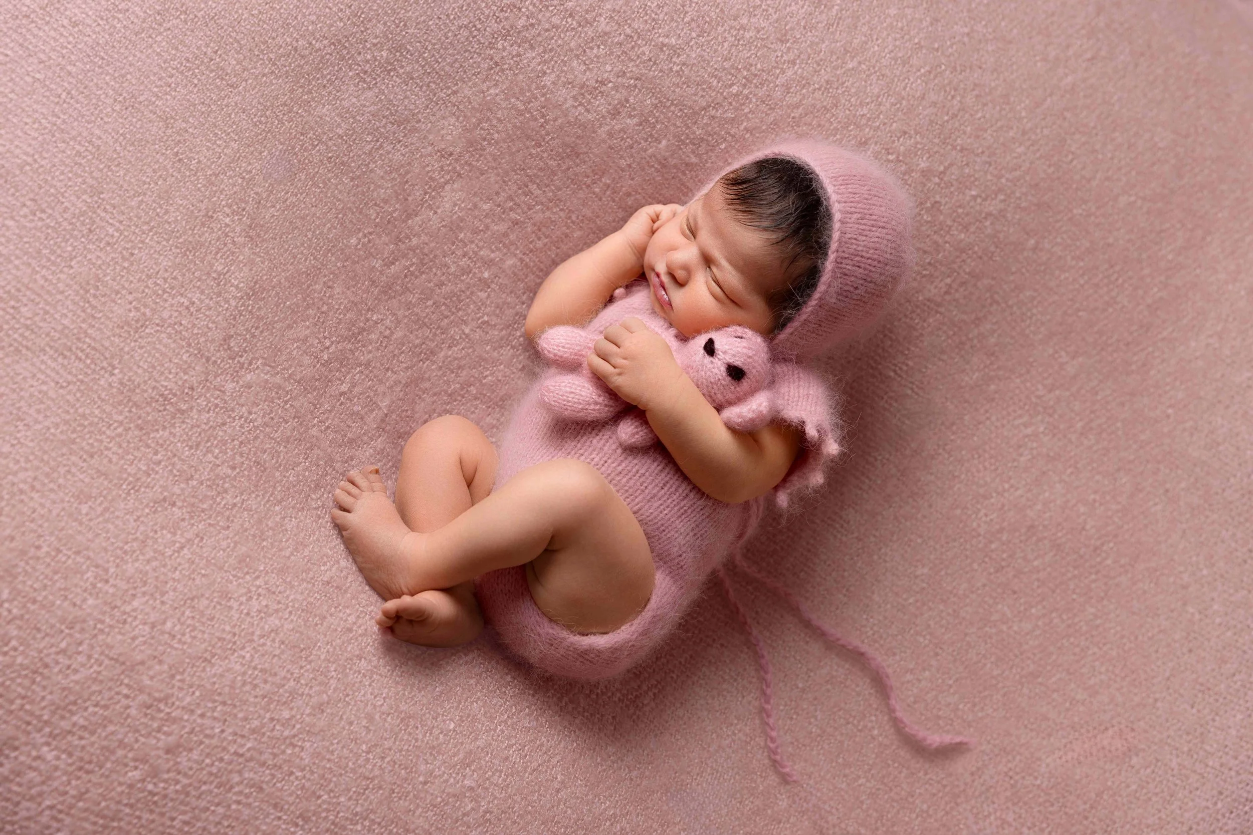 Delly photography, Stamford Hill, Golders Green, London, newborn, children, upsherin, outdoor, studio