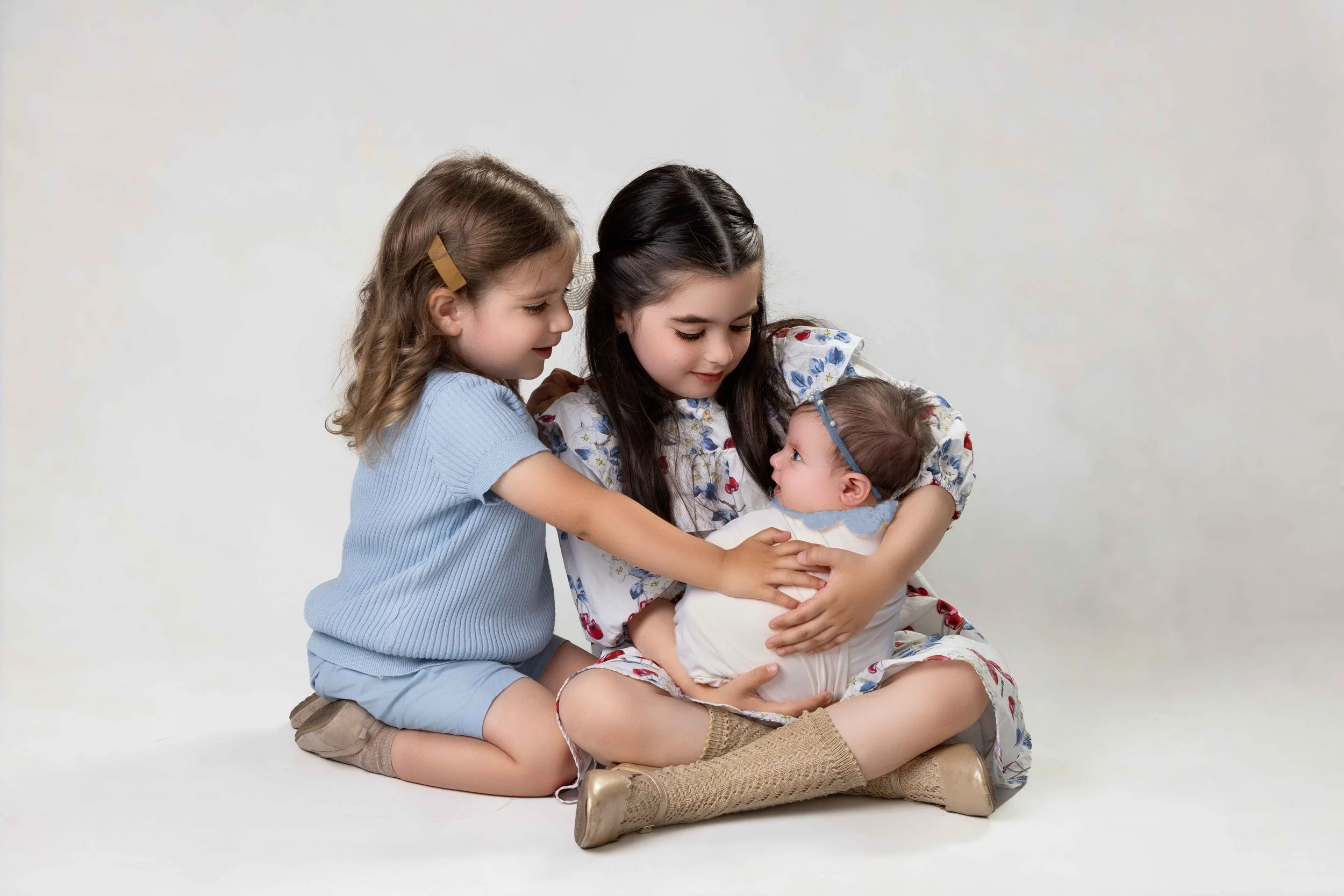 Delly photography, Stamford Hill, Golders Green, London, newborn, children, upsherin, outdoor, studio