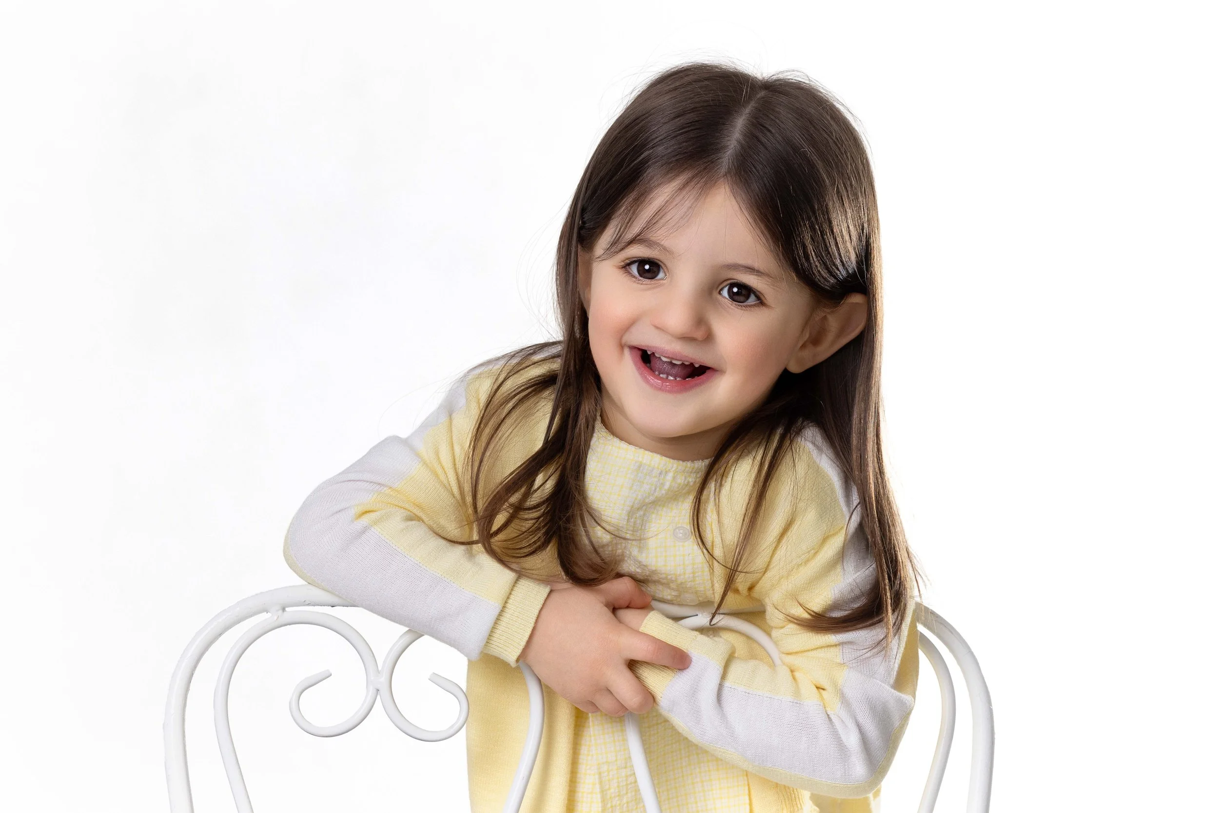 delly photography, Stamford Hill, Golders Green, London, newborn, children, upsherin, outdoor, studio