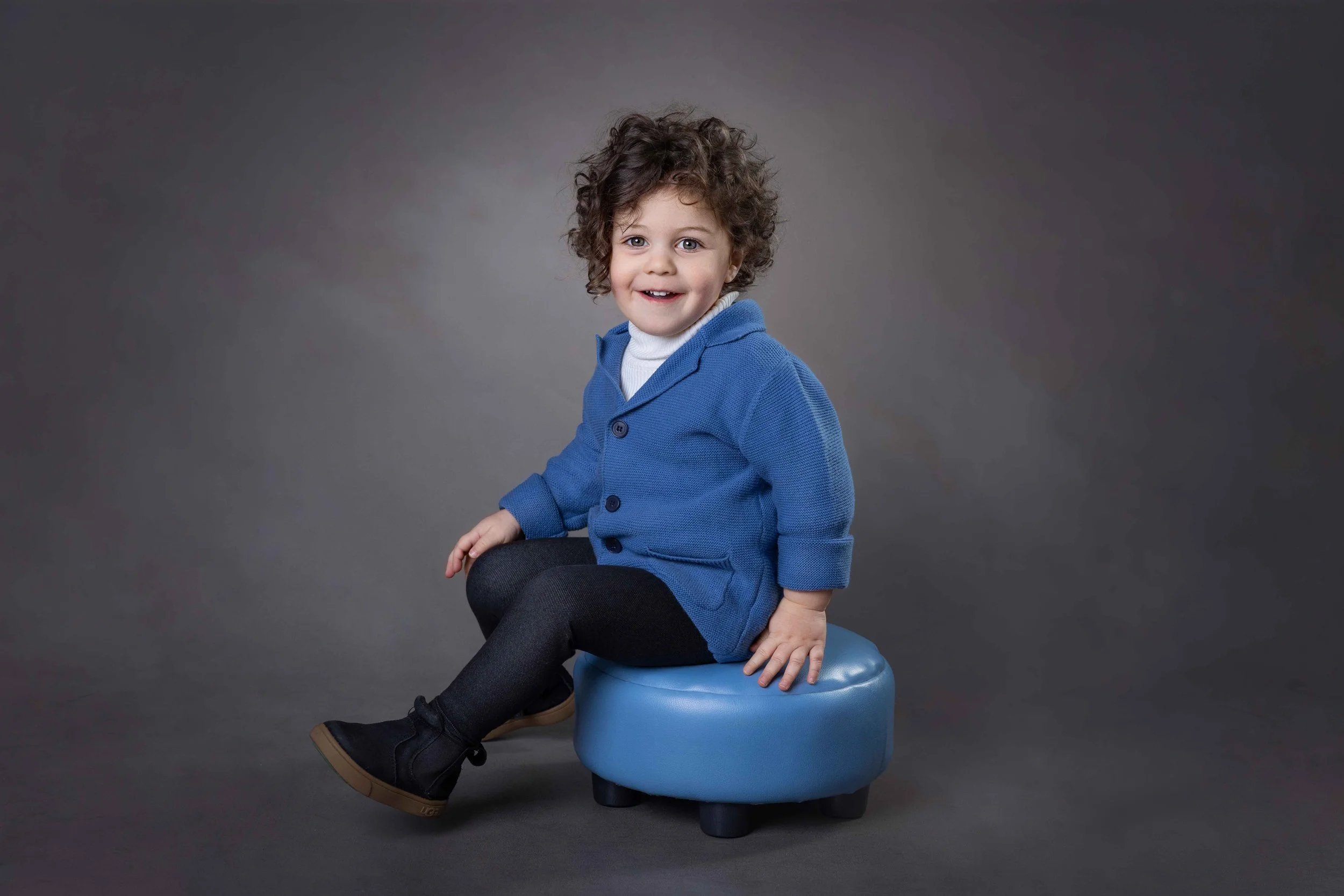 delly photography, Stamford Hill, Golders Green, London, newborn, children, upsherin, outdoor, studio