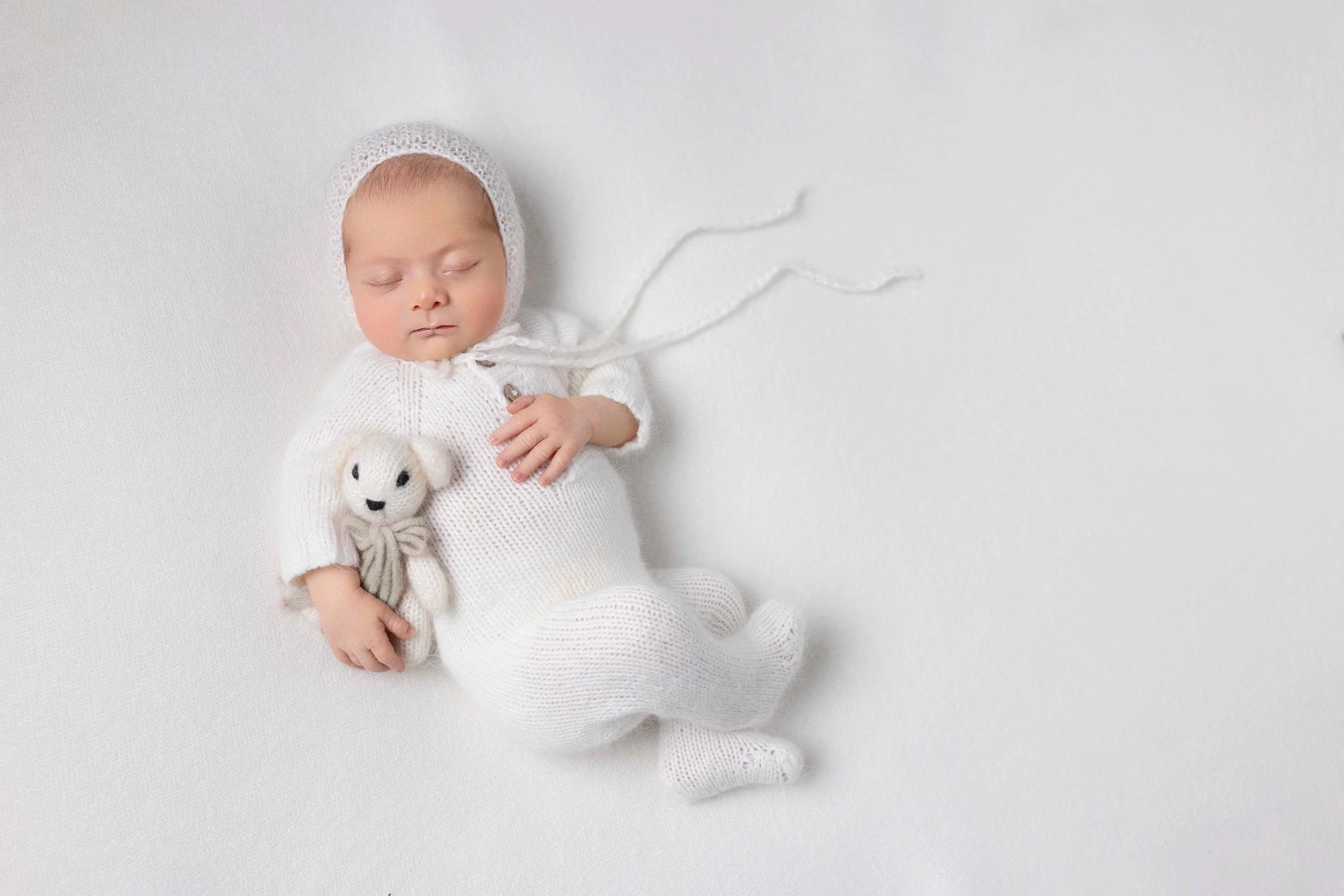 Delly photography, Stamford Hill, Golders Green, London, newborn, children, upsherin, outdoor, studio