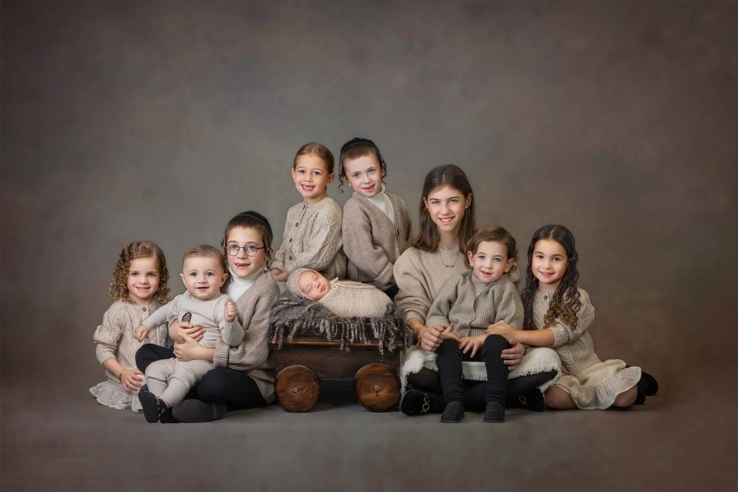 Delly photography, Stamford Hill, Golders Green, London, newborn, children, upsherin, outdoor, studio