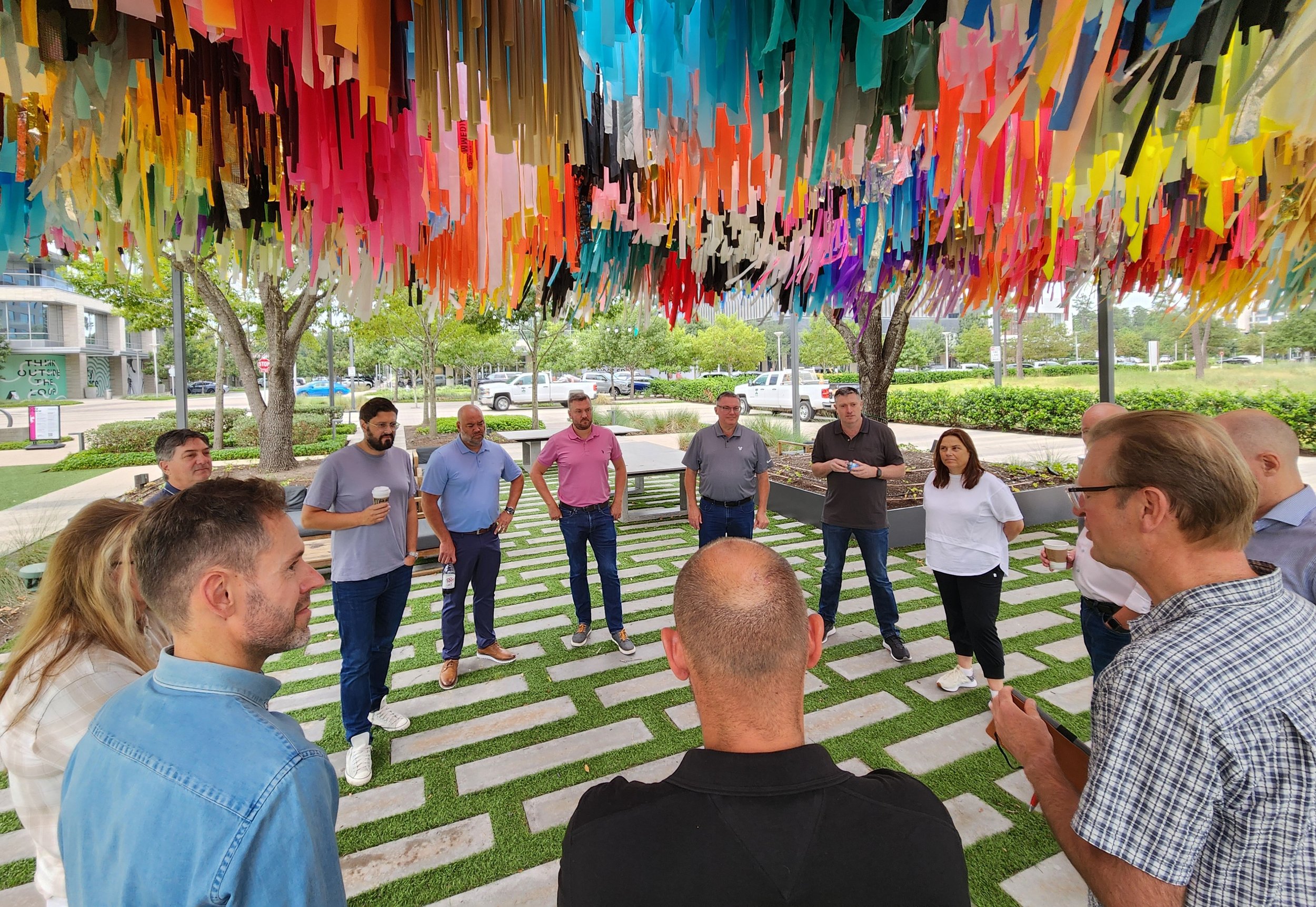 Developing a connected global leadership community