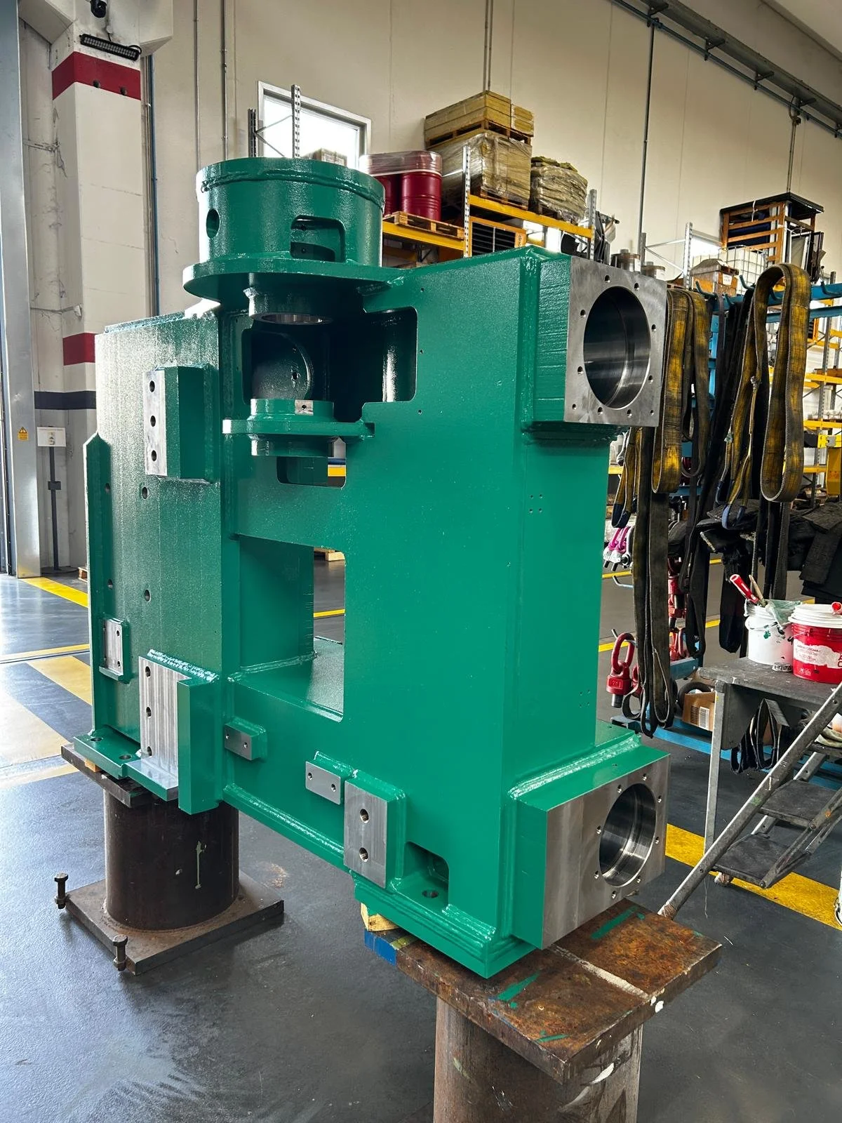 Ring rolling mill