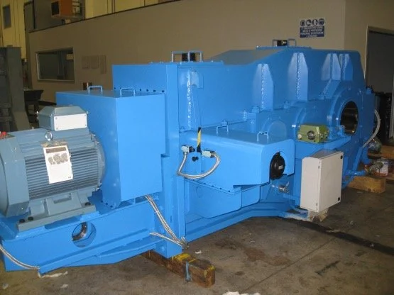 Riduttore completo di motore elettrico