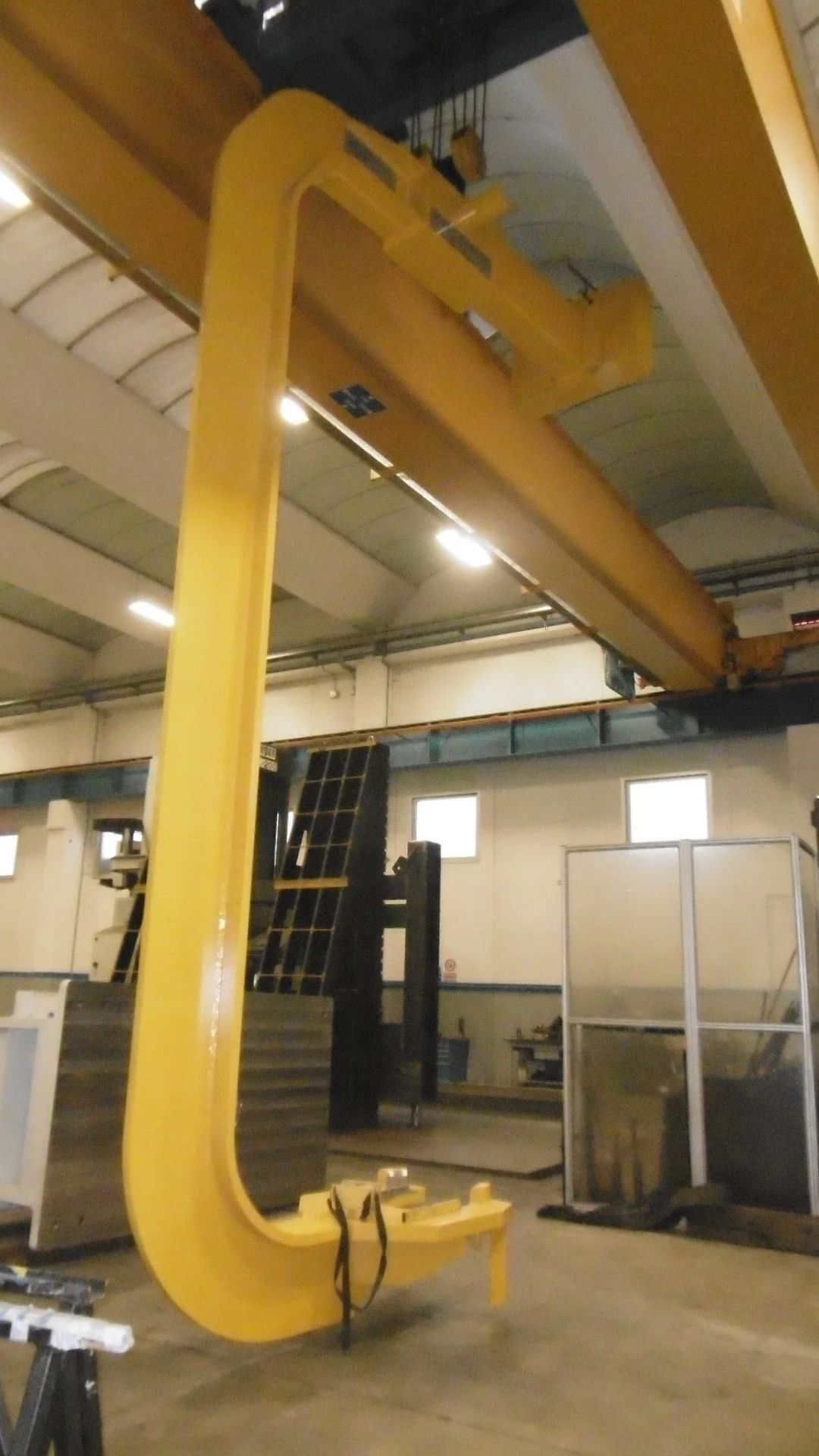C-hook lifter