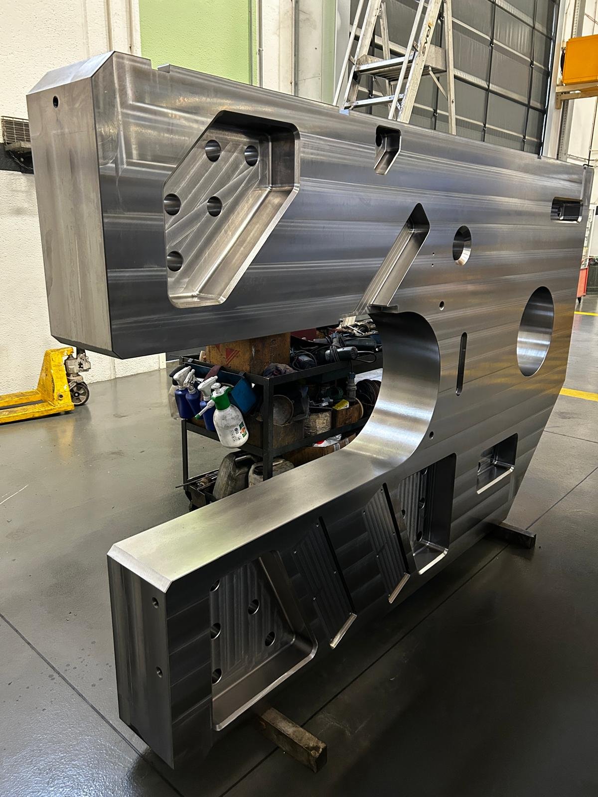 Clamping vise