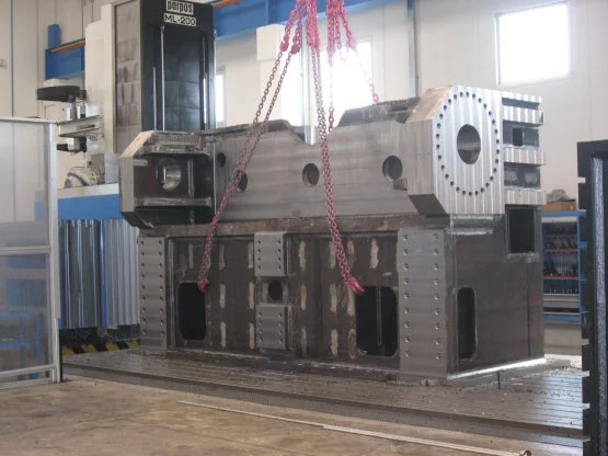 Plate bending machine