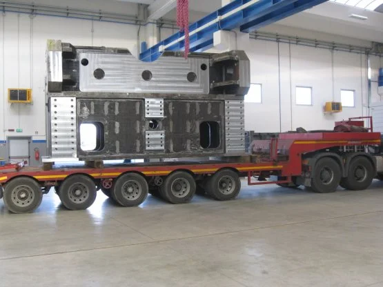 Plate bending machine frame transport