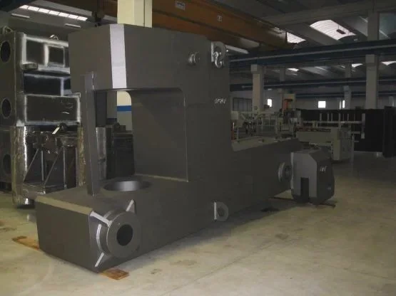 Traveling head for stretching machine