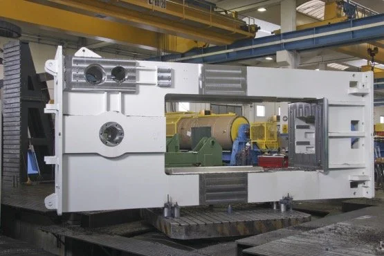 Monolithic press