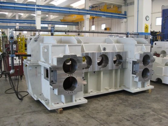 Gearbox housing