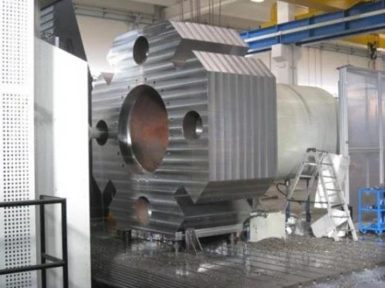 120-ton cylinder