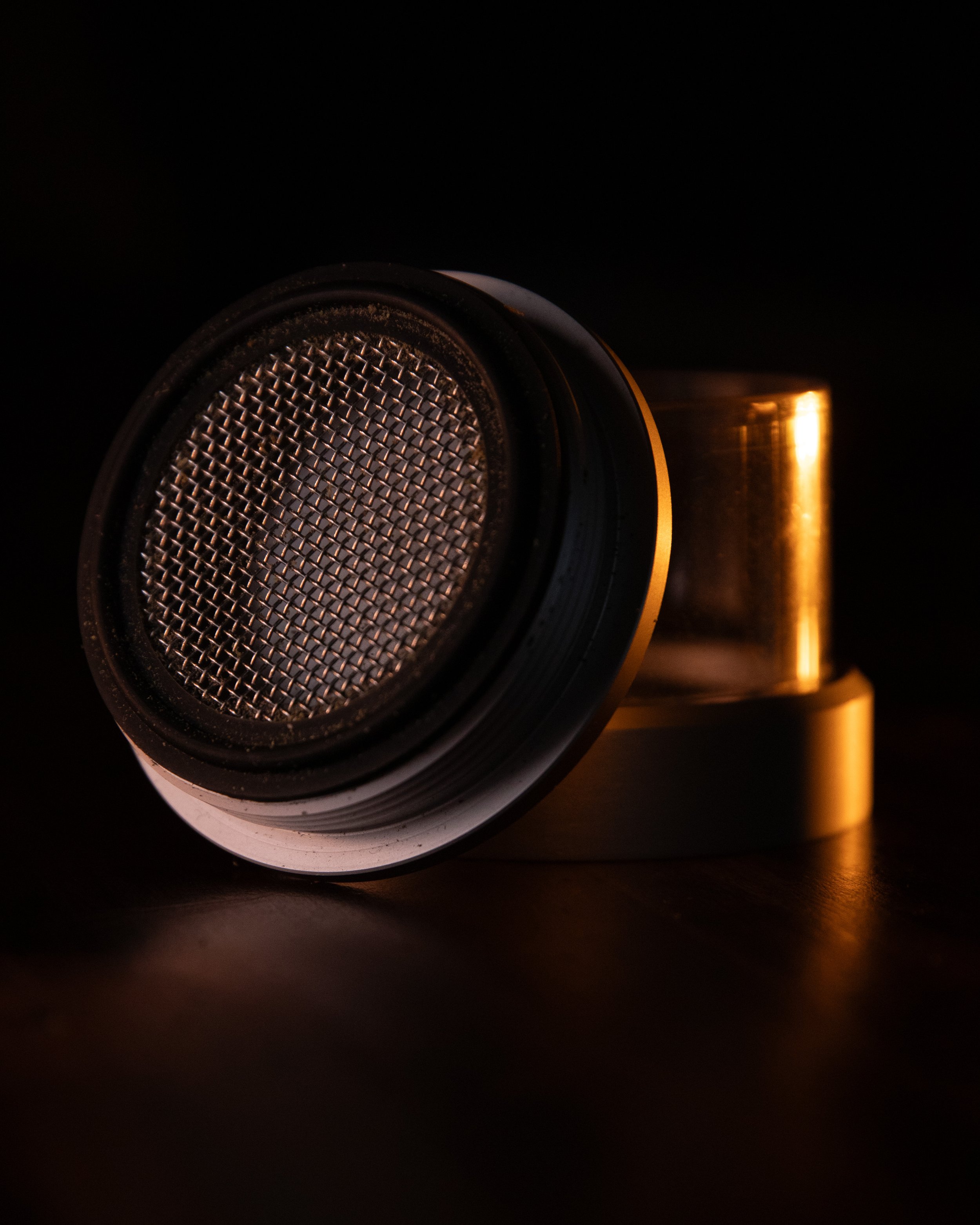 Kief catcher 100 mesh dark