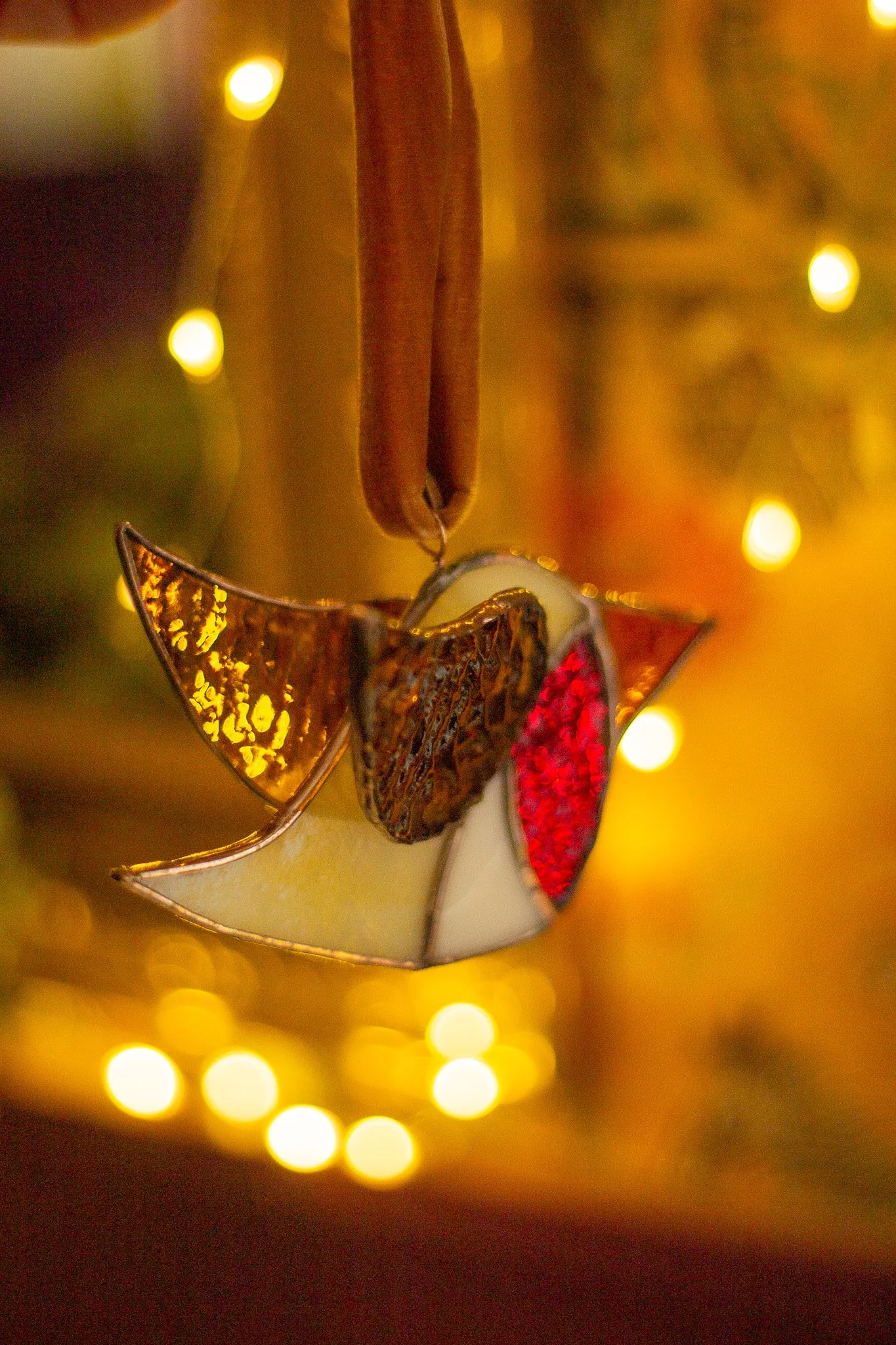 Stained-Glass-Robin-Bauble-jpg.jpg