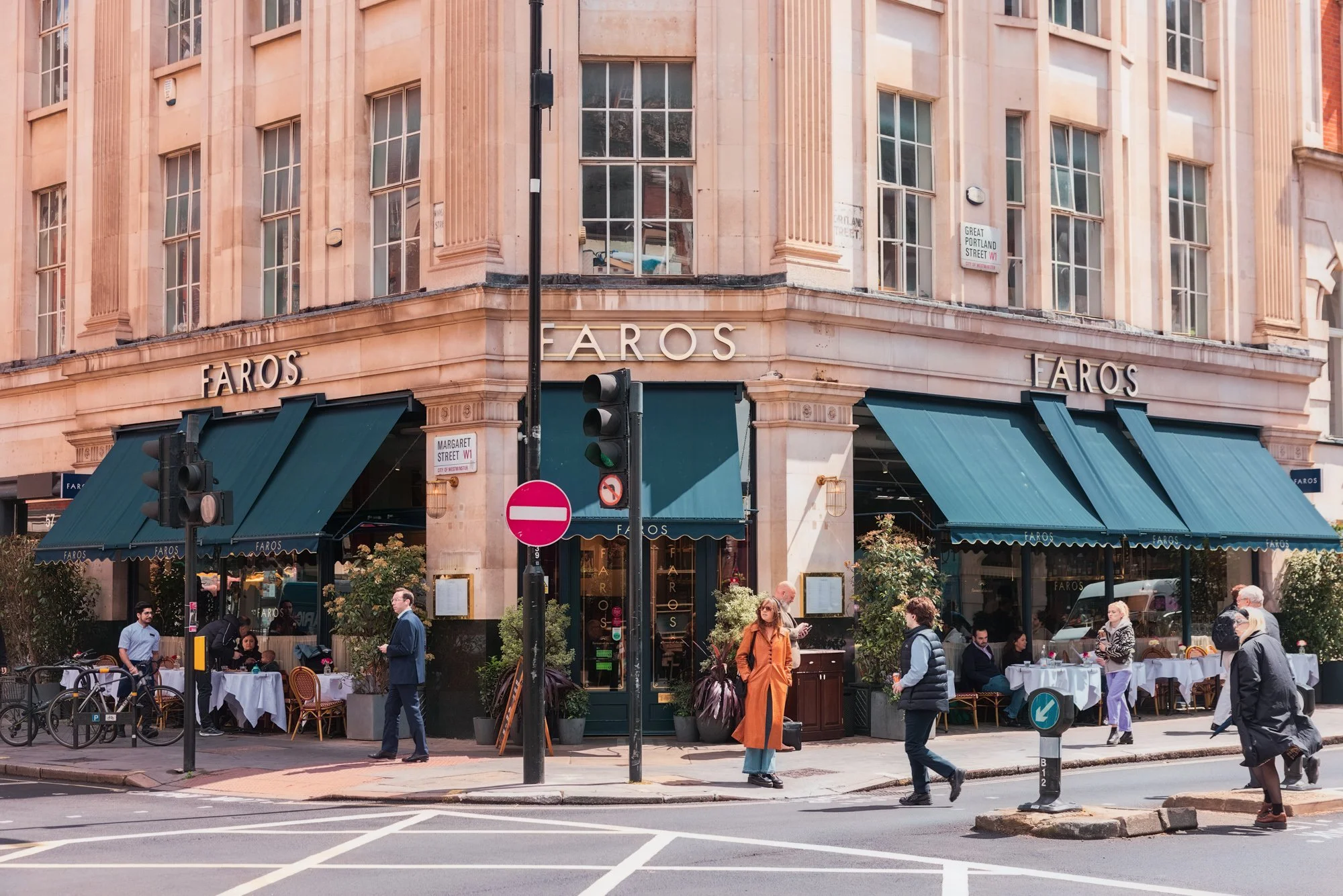 Fitzrovia_Q_Destination_LR-20.jpg