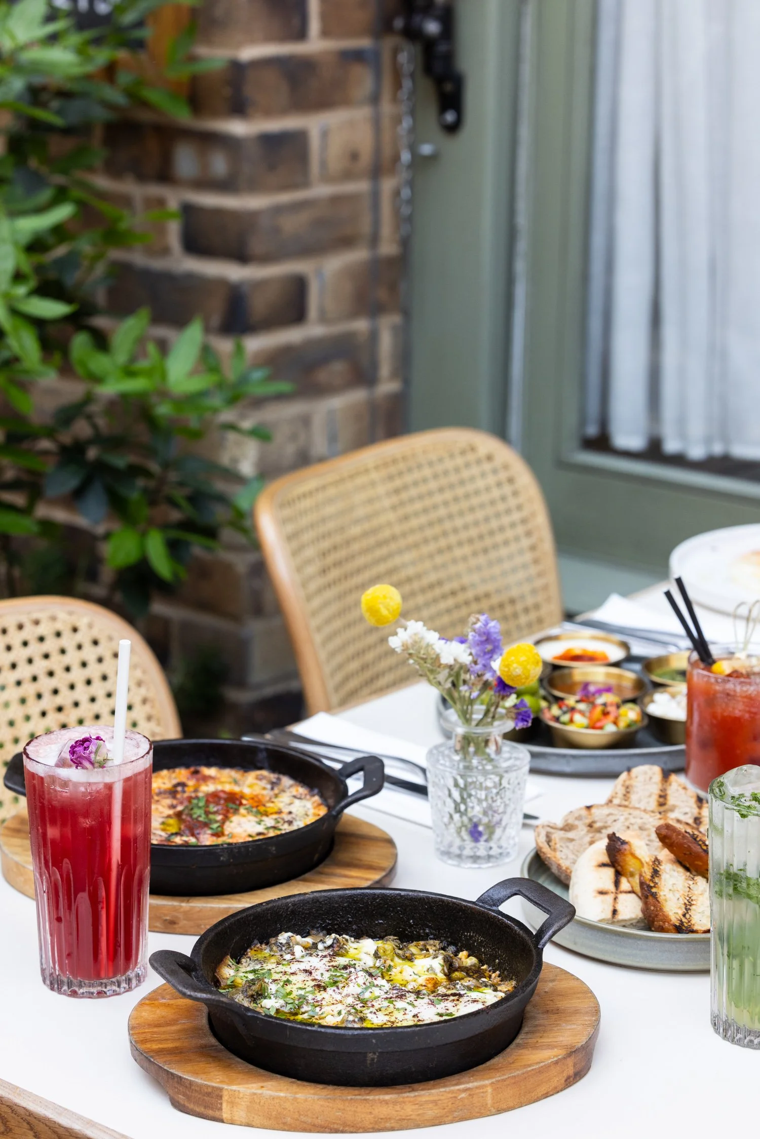 Delamina_Brunch_LR-2.jpg