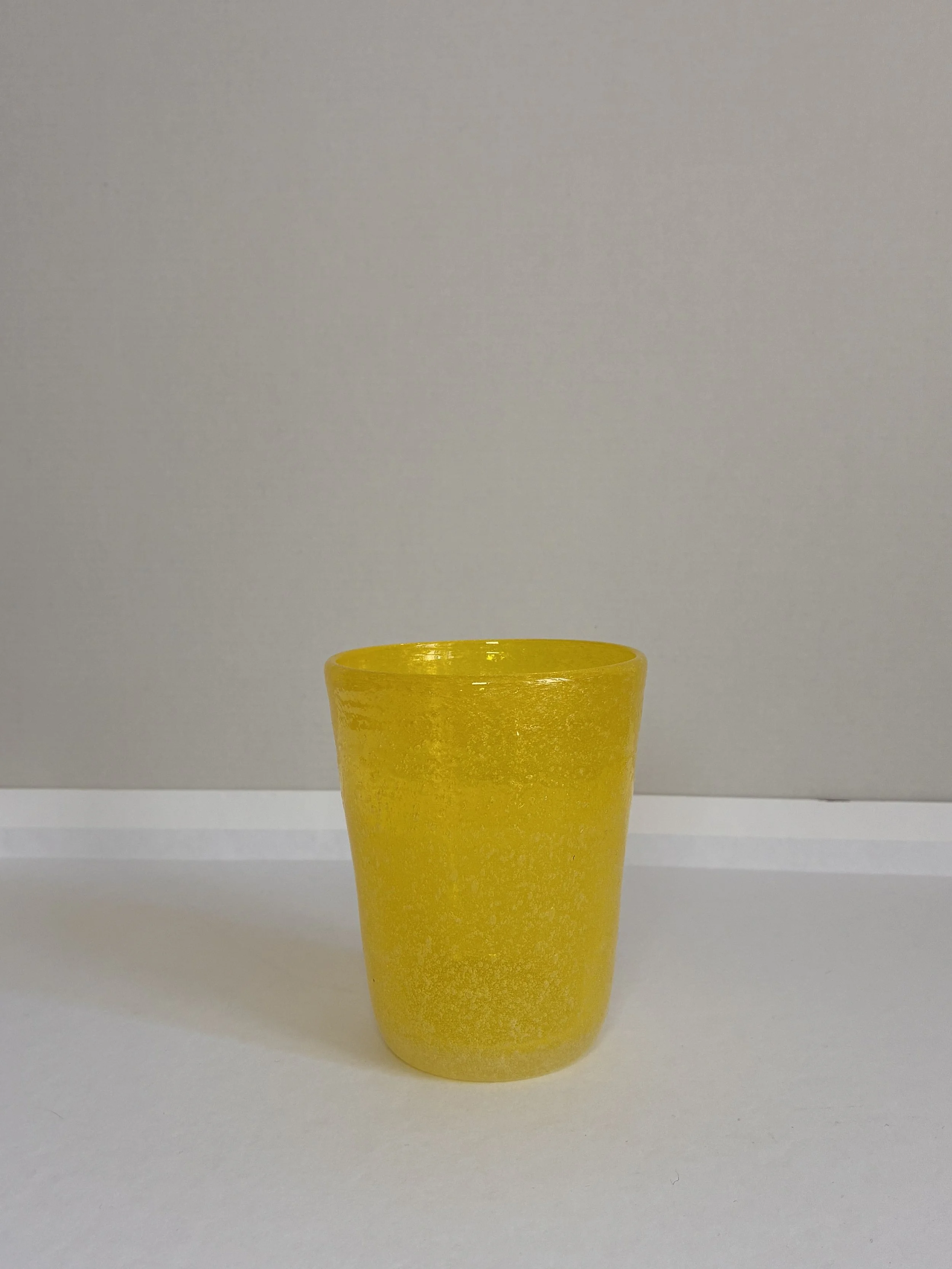 verre jaune.jpg