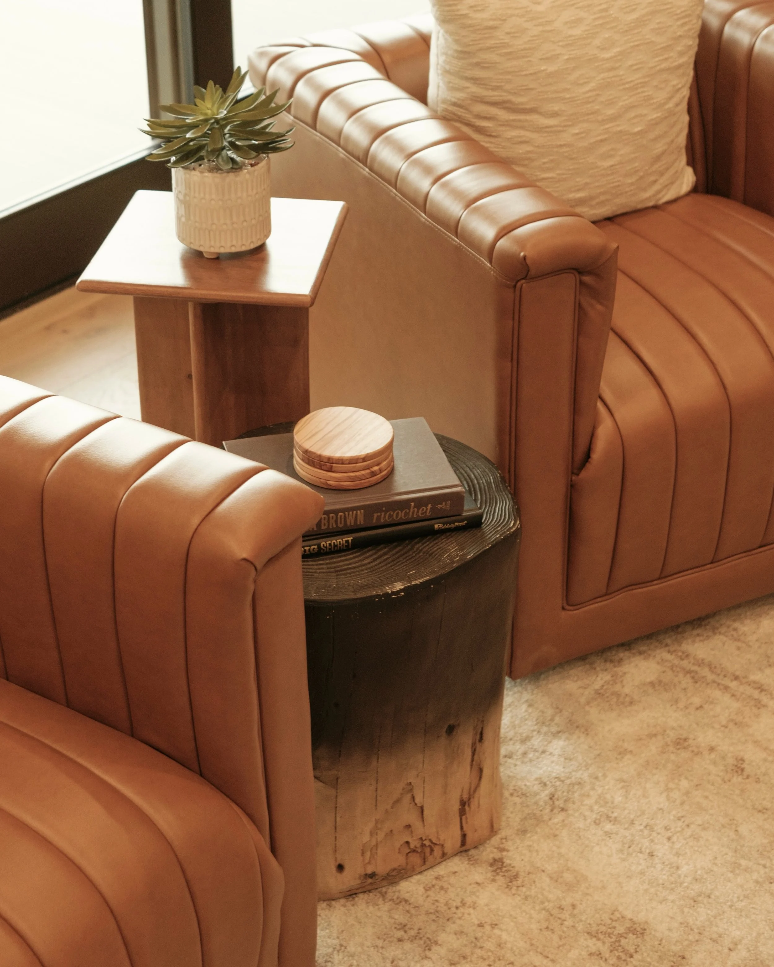 Proof that a basement can be just as beautiful as the rest of the home. Every space deserves the same thought and attention, no matter what floor it&rsquo;s on.

#homedecor #homestyle #homedesign #interiordesign #homestager