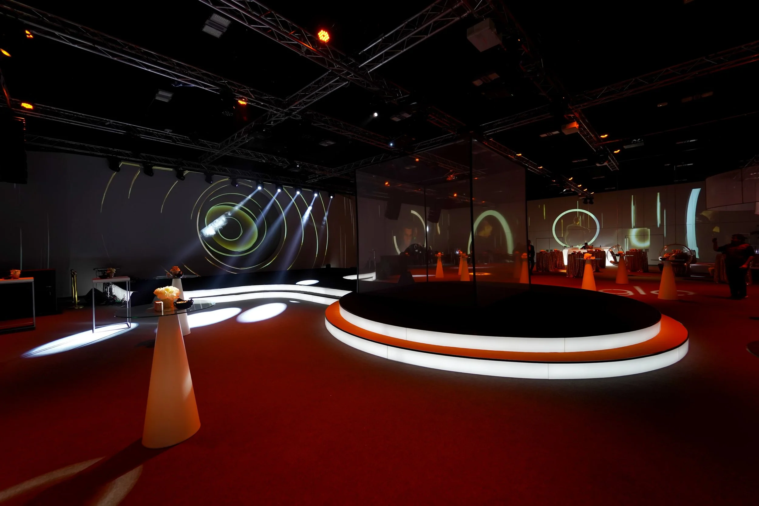 GLO showcase event