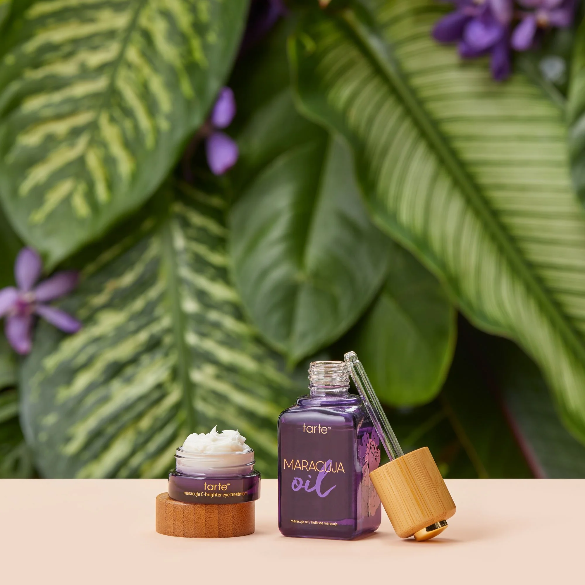 SephoraLovesTarte_Pairings_OilCBrightener_2000.jpg