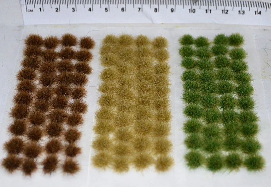Med Static Grass Tufts Self Adhesive (TM2)
