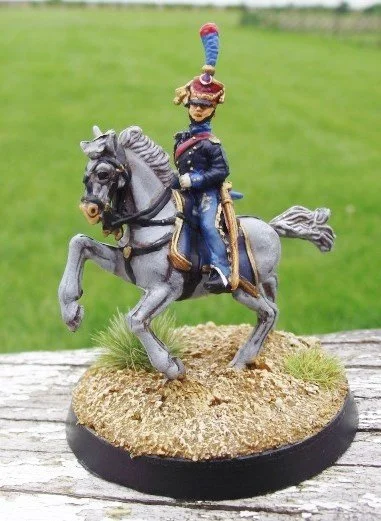 Expertly painted 20mm French Napoleonic Aide De Camp by French miniaturist Frederic  Subtle use of 1 large and 1 small green tuft to dress the base.