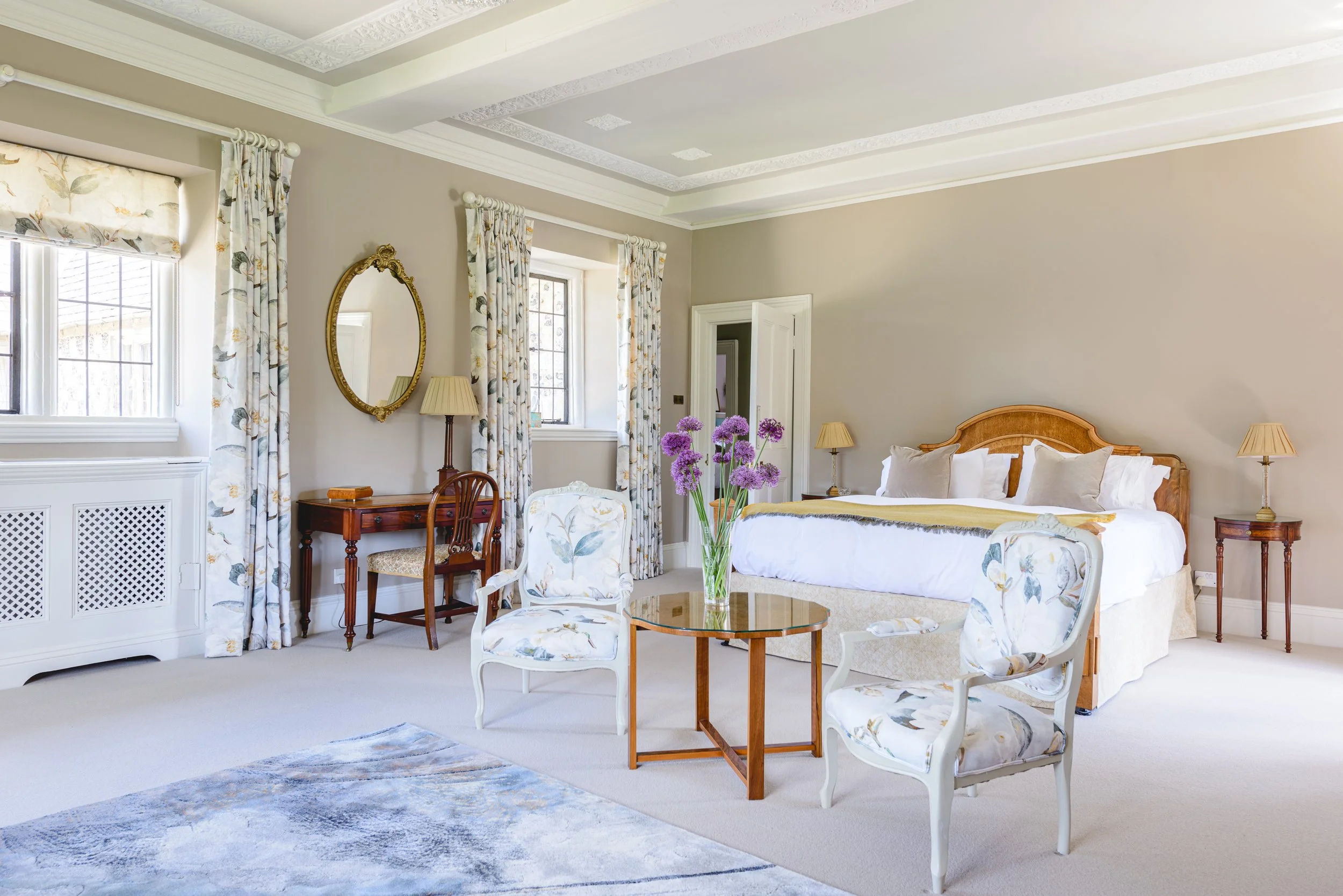 manor-estate-wiltshire-guest-bedroom.jpg