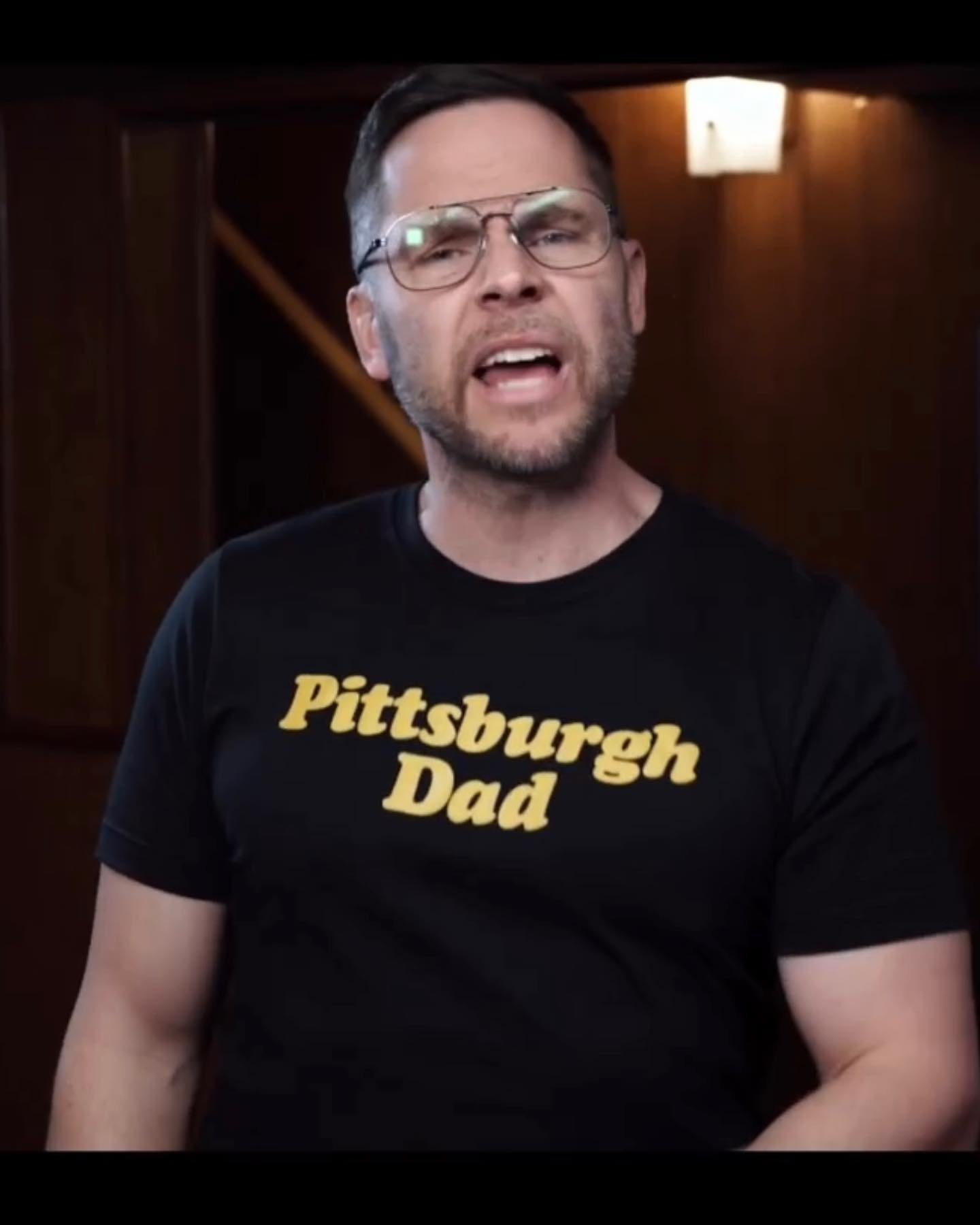 &ldquo;Can even make your dad look good&rdquo;🧍&zwj;♂️go give Pittsburgh&rsquo;s best content creator a follow @pittsburghdad even though he completely ignores my barbershop skit ideas😕