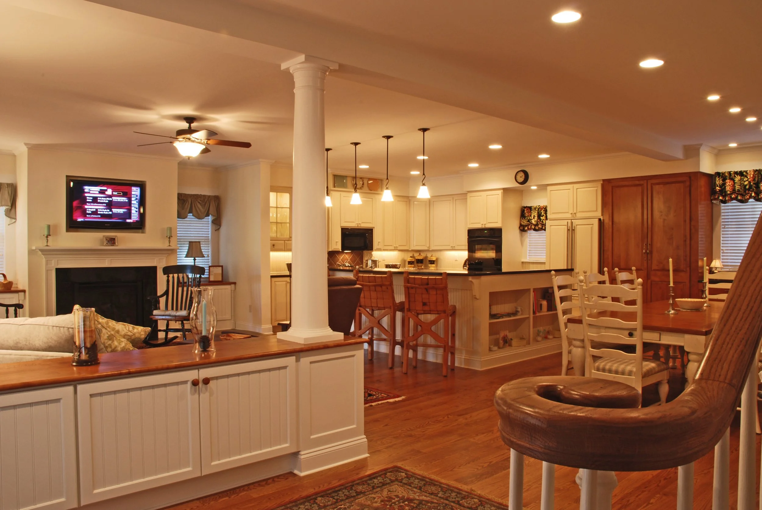 Interior2.jpg