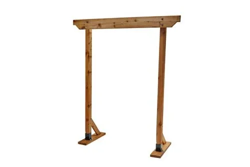 barnyard-cedar-wood-chuppa-rental-miami-wide.webp