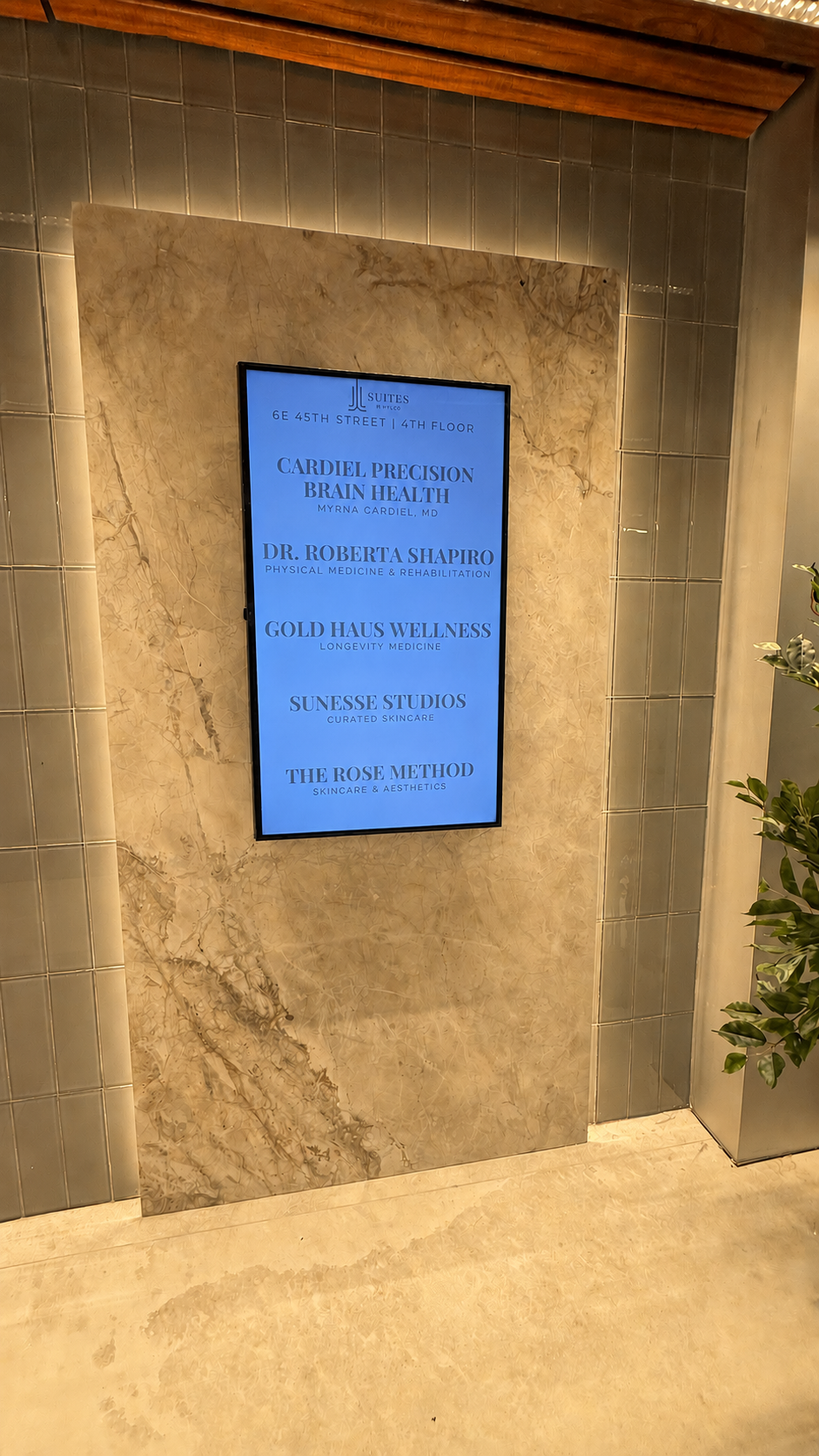 Fourth-floor arrival directory for Cardiel Precision Brain Health