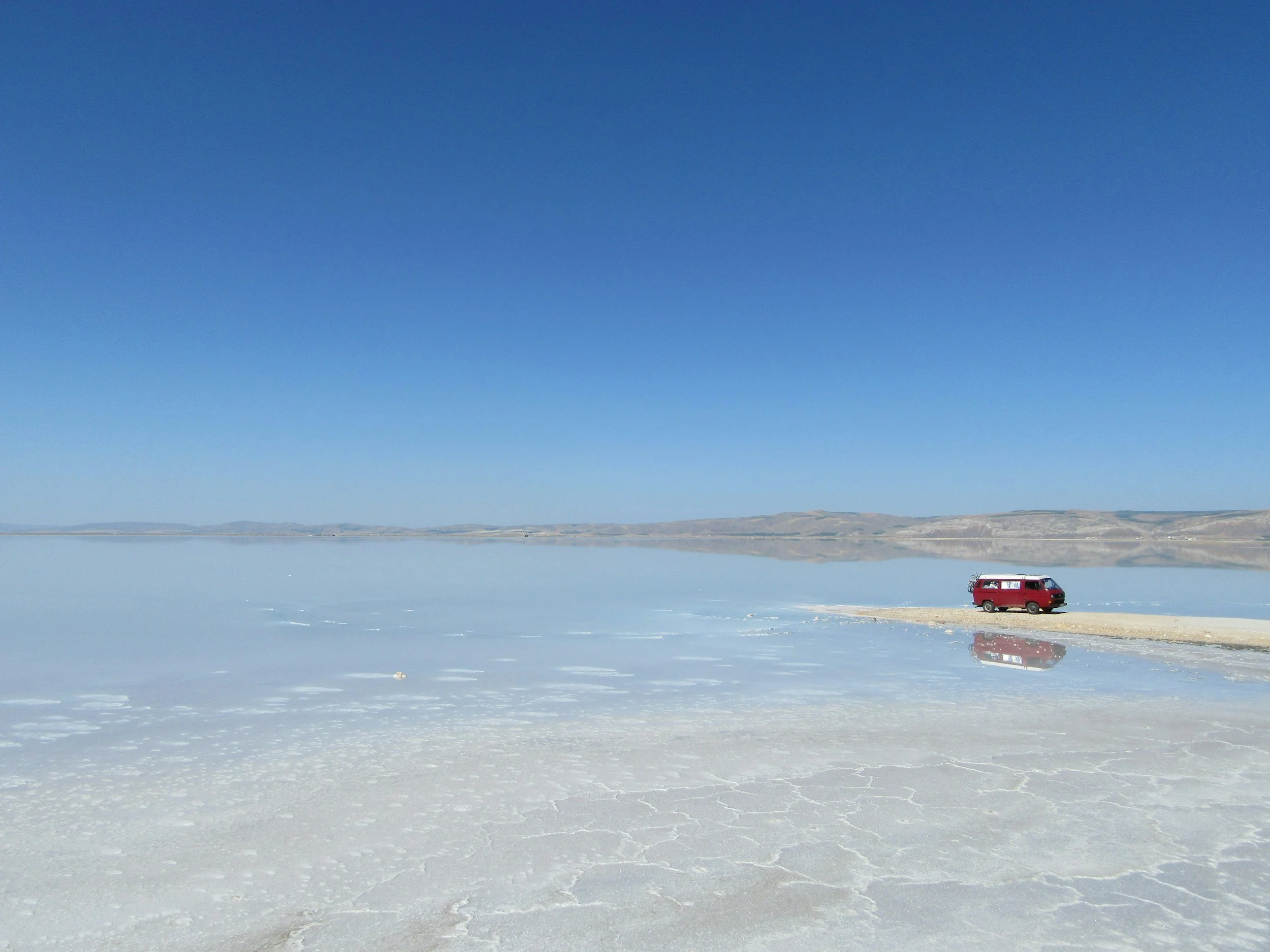 Beneath the Brine: The Forgotten Shipwrecks of the Great Salt Lake