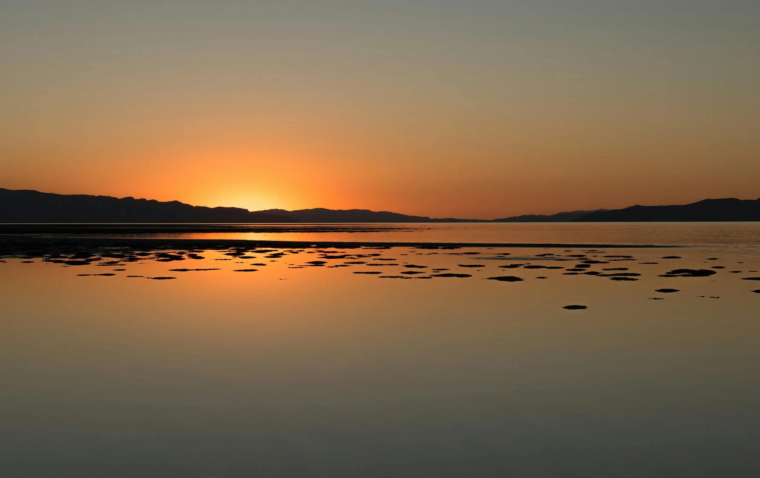 Twelve Men, One Helicopter, One Night on the Great Salt Lake