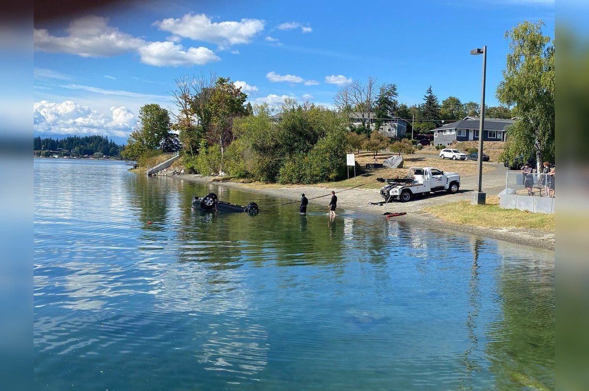 It Took Four Agencies to Recover One Submerged Car