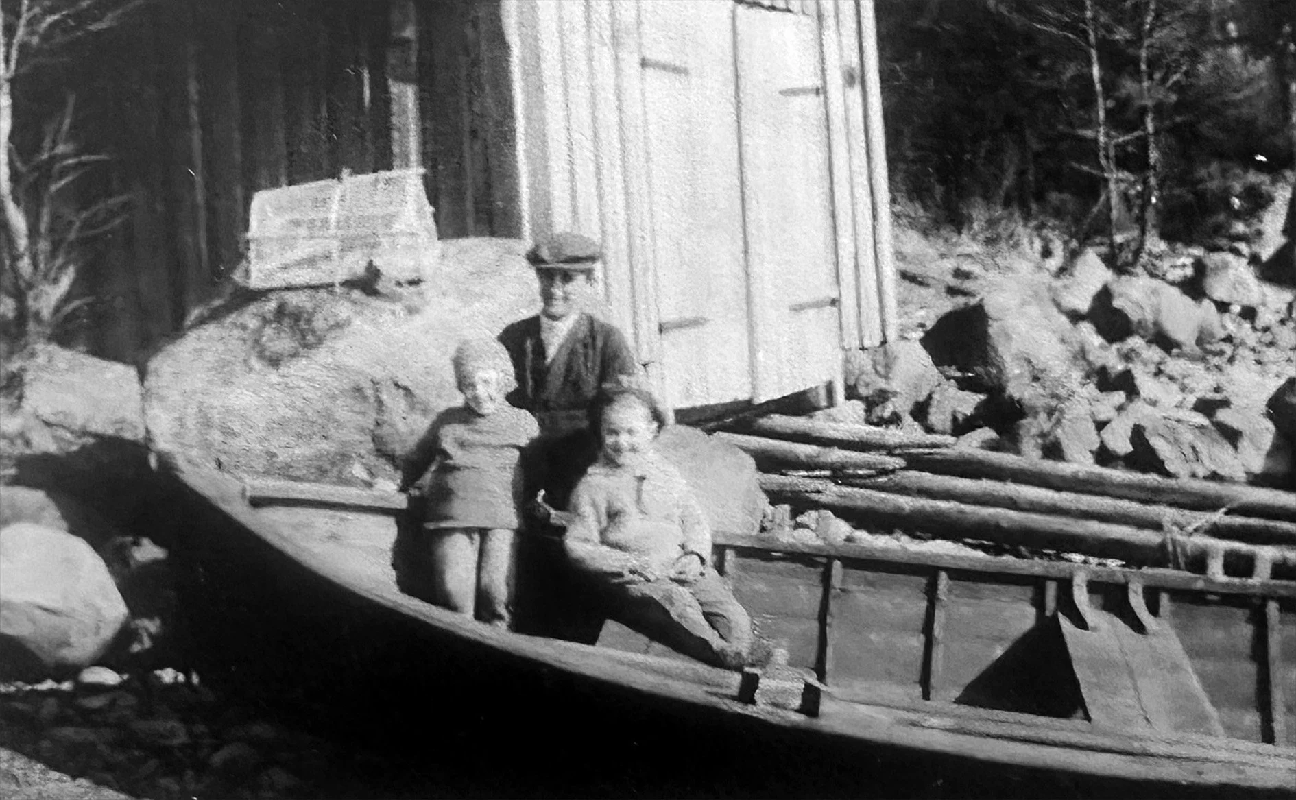 sid 55. Den nya roddbåten..jpg