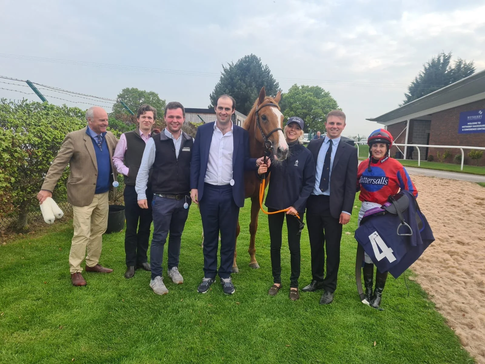 jack-jones-racing-racehorse-jockey-and-connections-group-photo-098.jpeg
