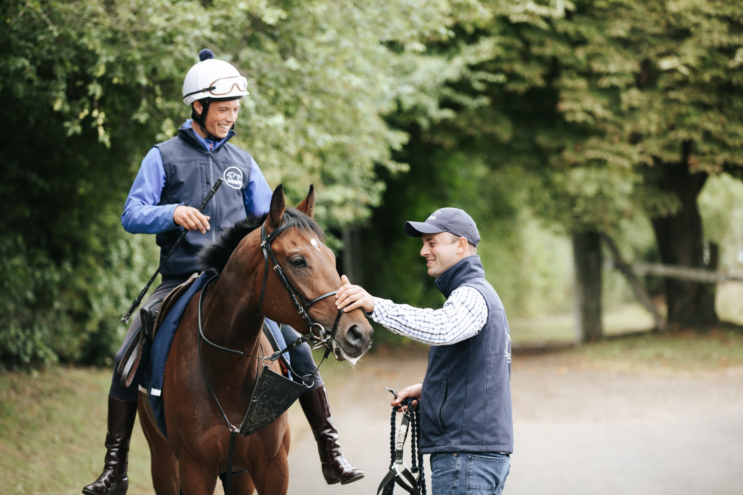 jack-jones-racing-exercise-rider-and-handler-with-racehorse-056.jpg